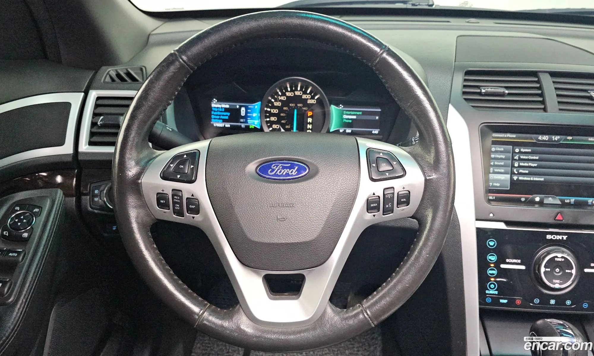 Ford Explorer 2014 1FM5K8F80EGC18302 — 8