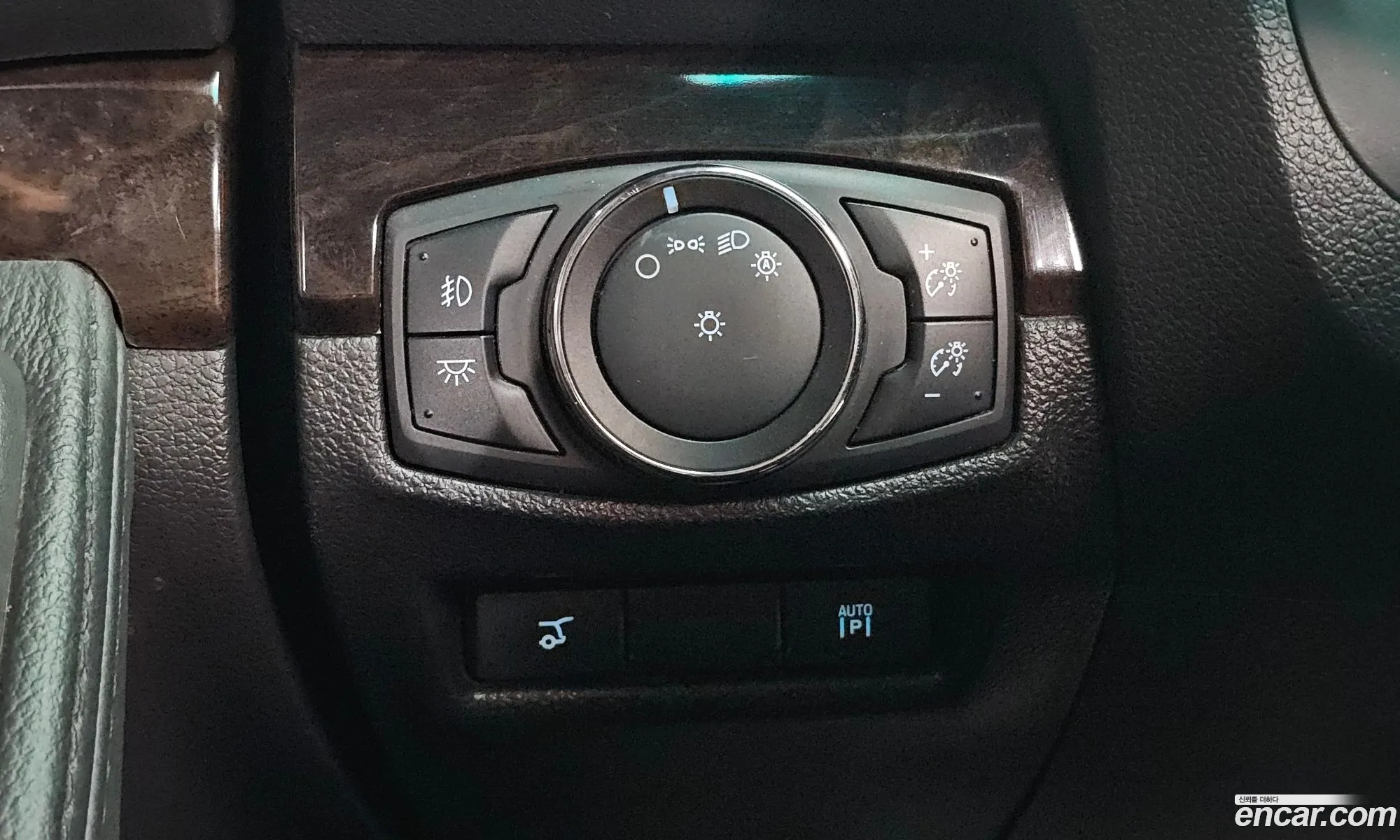 Ford Explorer 2014 1FM5K8F80EGC18302 — 17