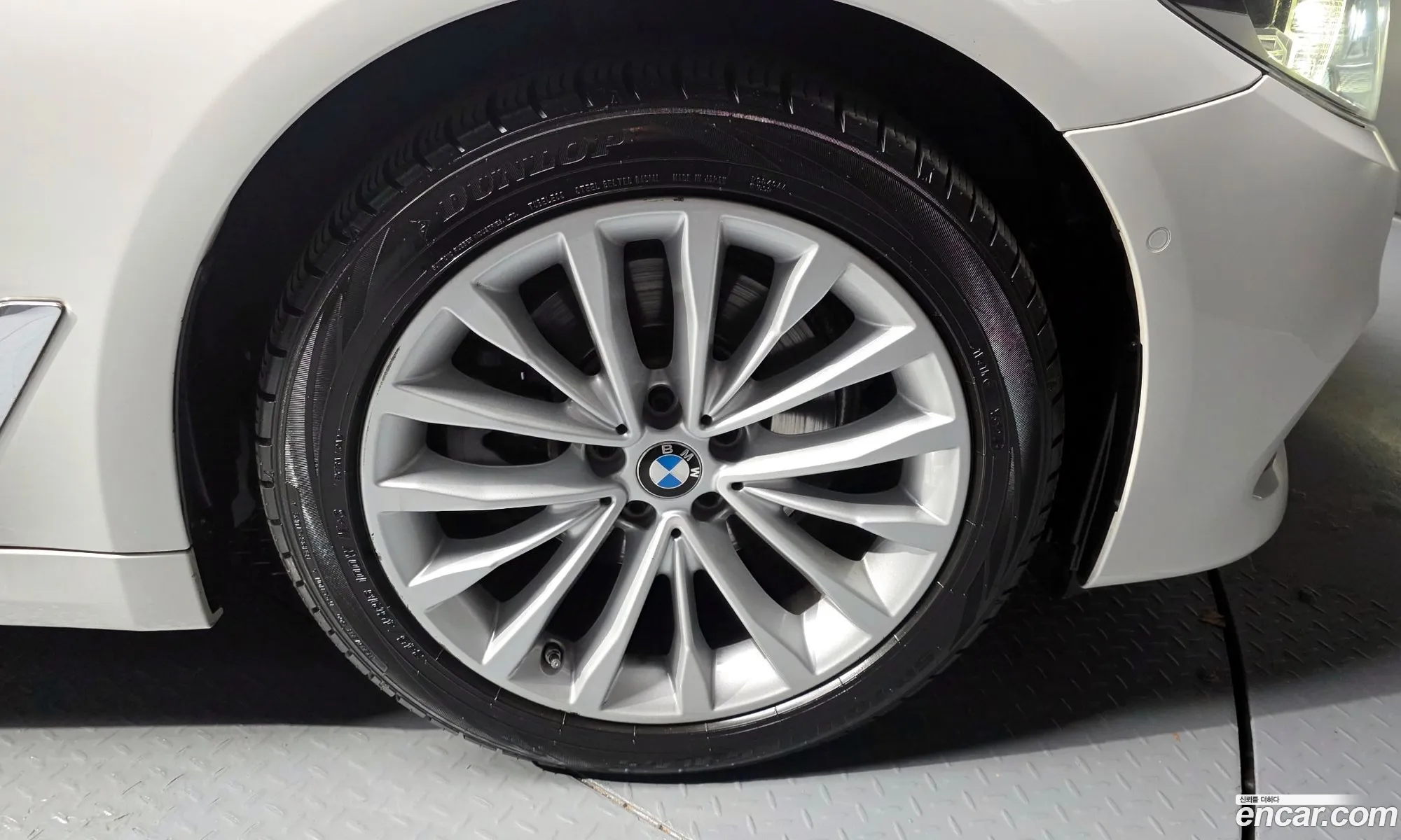 BMW 5 Series 2020 WBAJF3107LCE49729 — 22