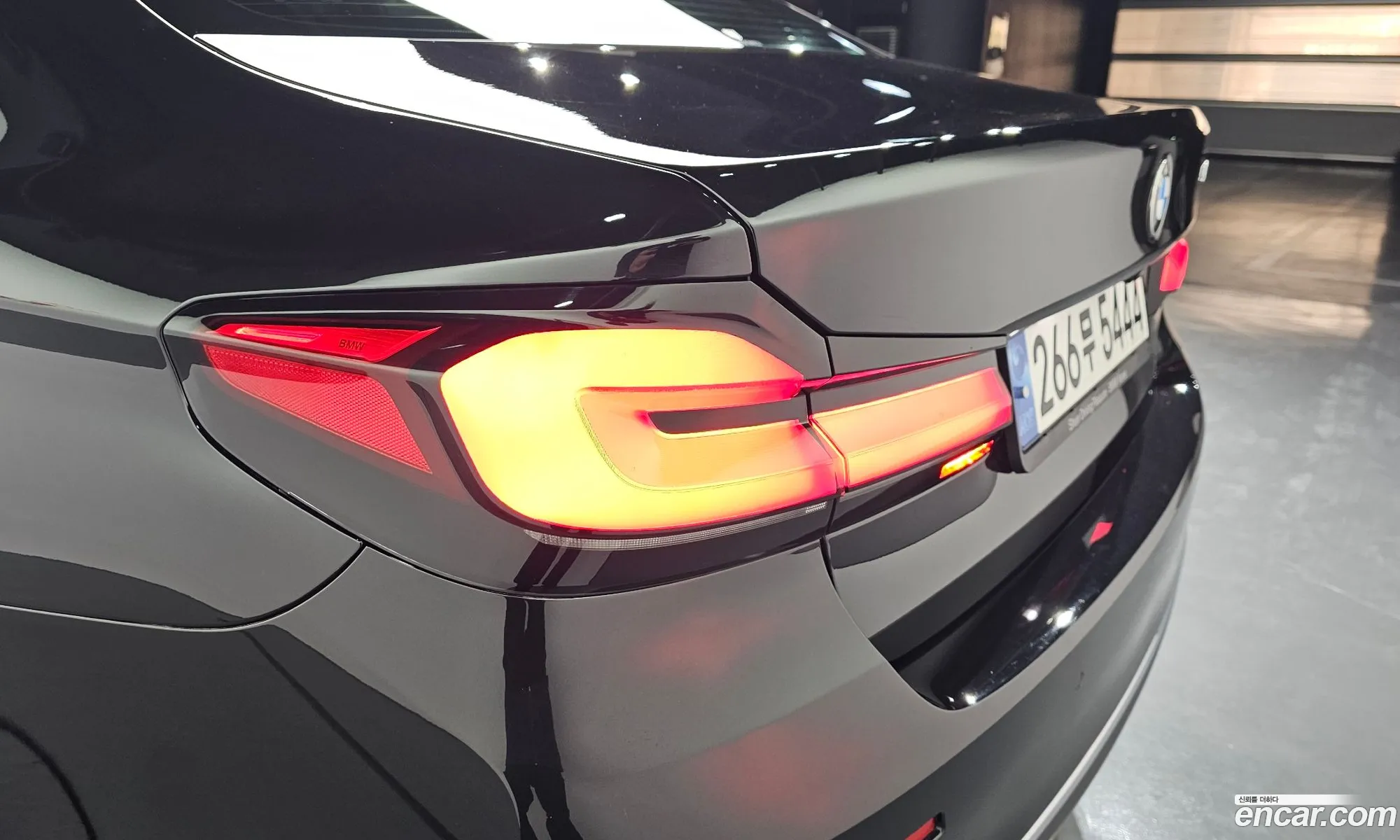 BMW 5 Series 2022 — 14