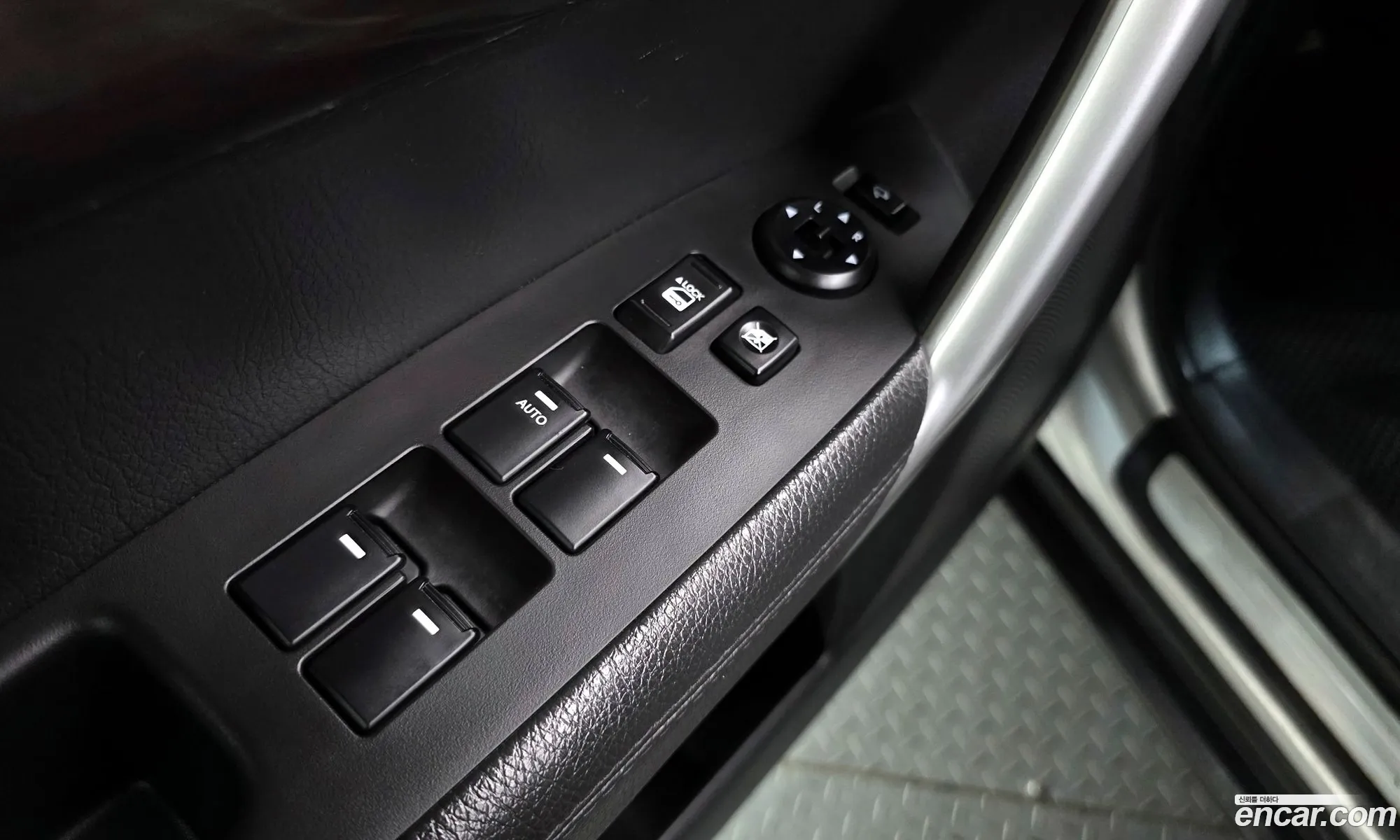Kia Sorento R 2011 — 18