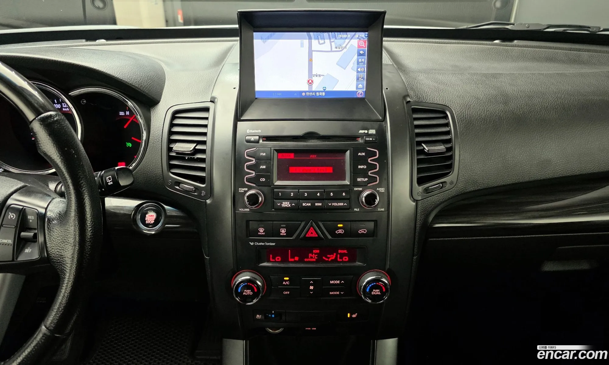 Kia Sorento R 2011 — 27