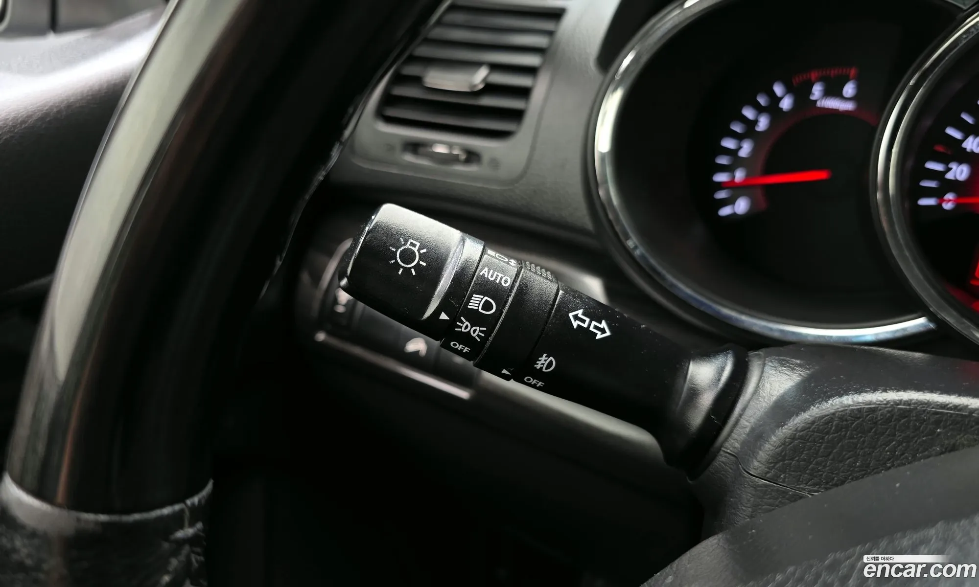 Kia Sorento R 2011 — 3