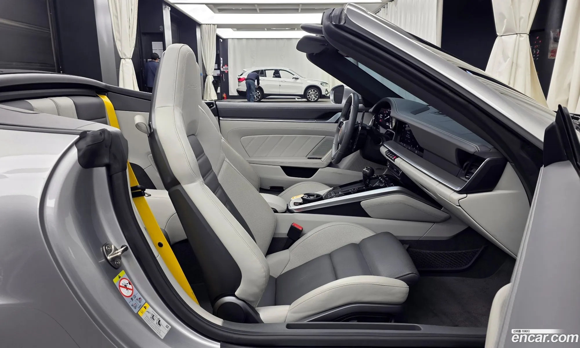 Porsche 911 2022 — 3