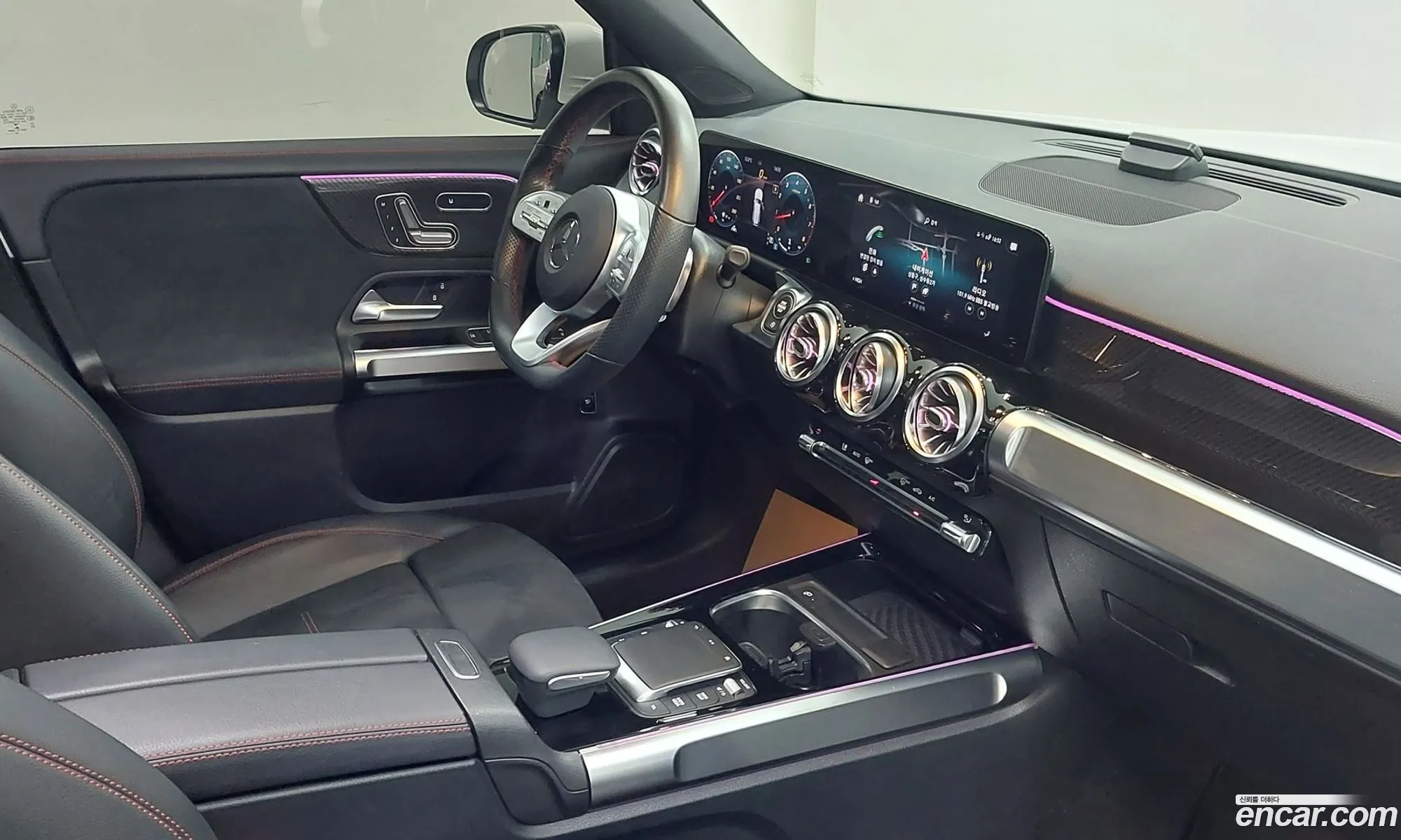 Mercedes-Benz GLB-Class X247 2021 — 10