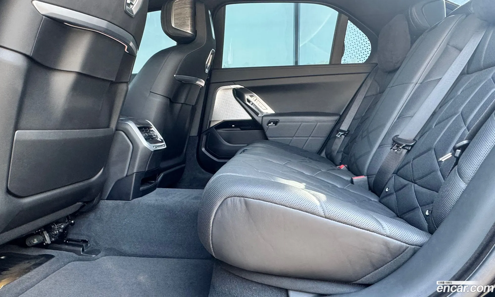 BMW 7 Series 2023 — 19
