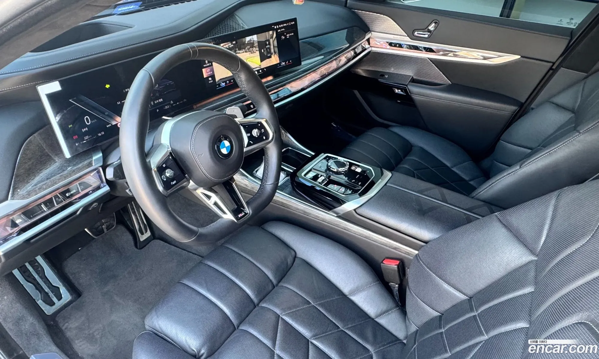 BMW 7 Series 2023 — 16