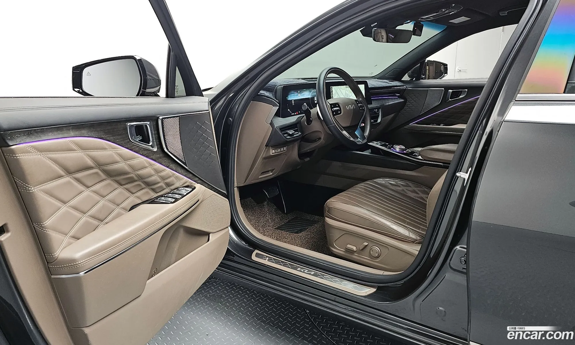 Kia K8 Hybrid 2021 — 7