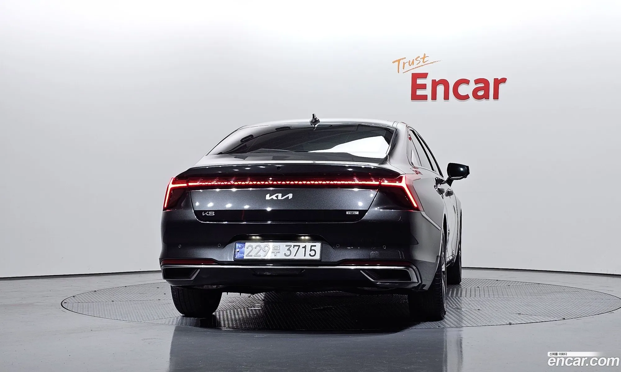 Kia K8 Hybrid 2021 — 9