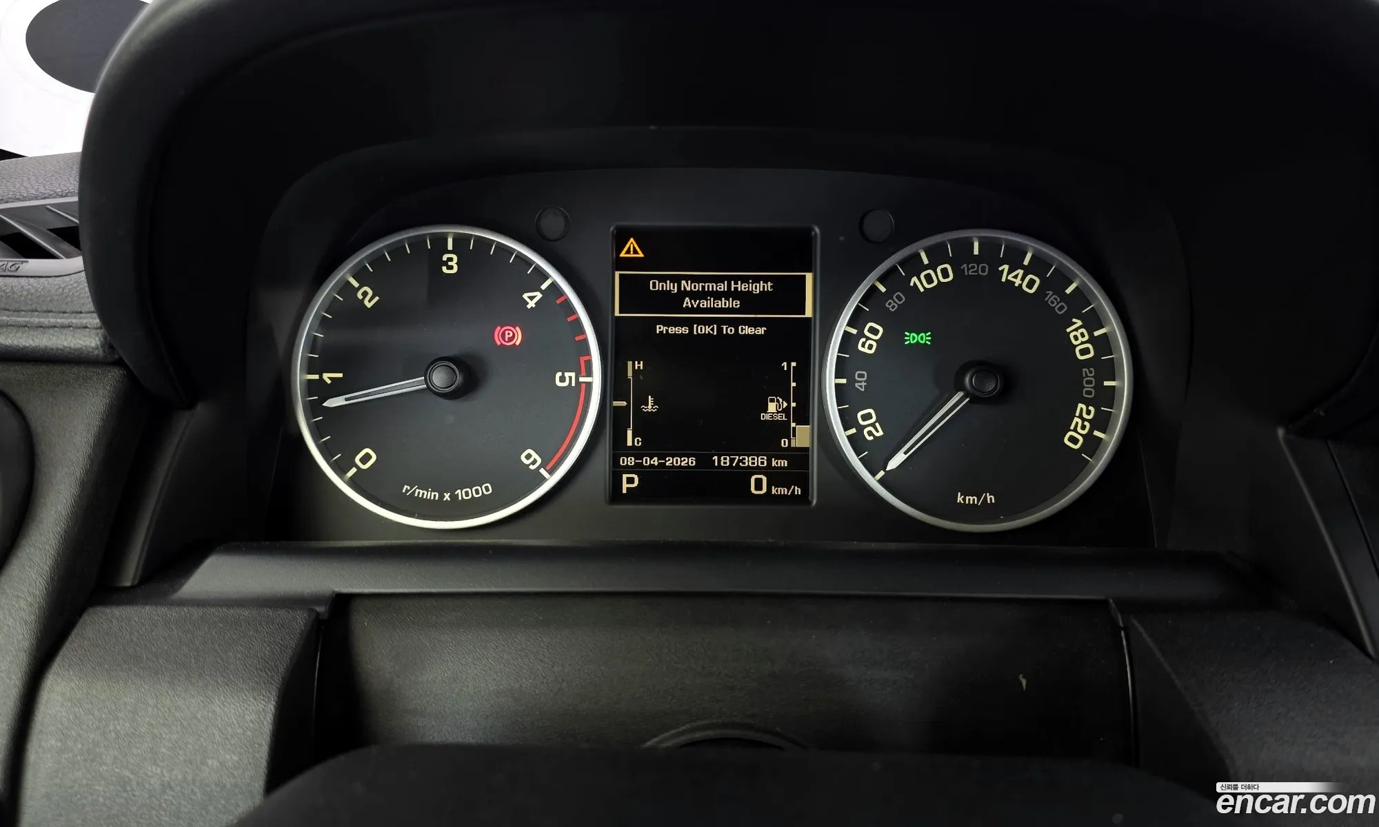 Land Rover Discovery 4 2013 SALLAAAG6DA694066 — 16
