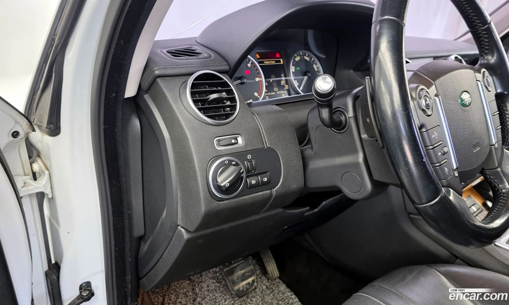 Land Rover Discovery 4 2013 SALLAAAG6DA694066 — 19