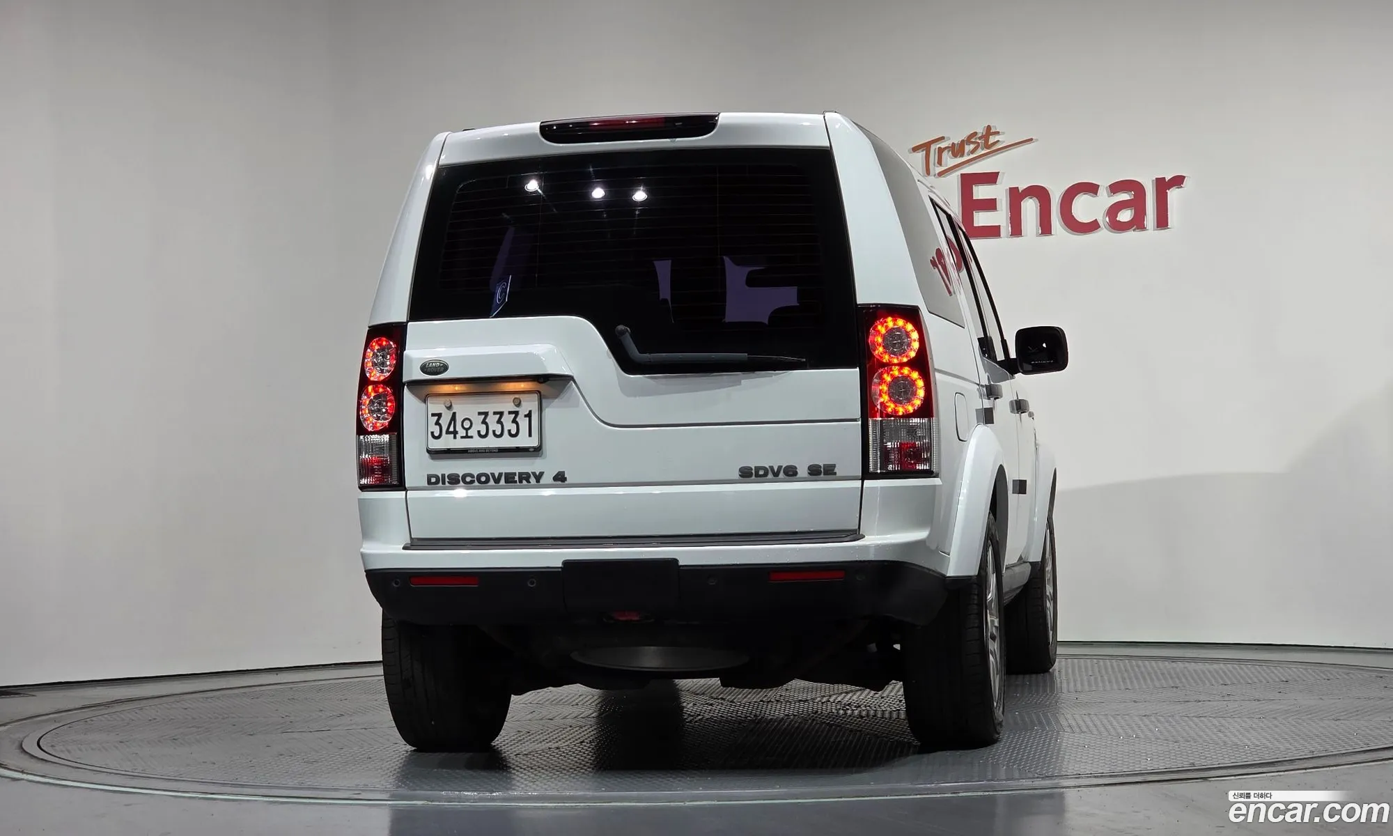 Land Rover Discovery 4 2013 SALLAAAG6DA694066 — 30
