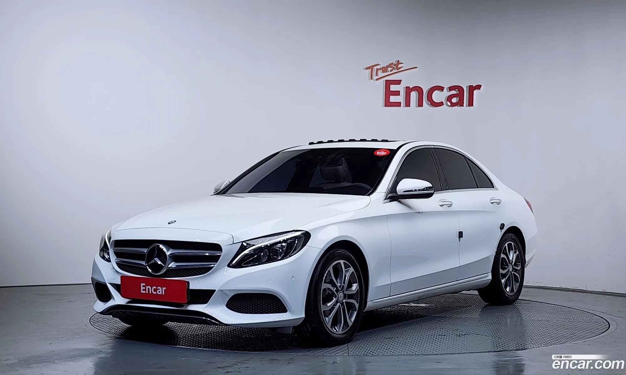 Mercedes-Benz C-Class W205 2017 — 17