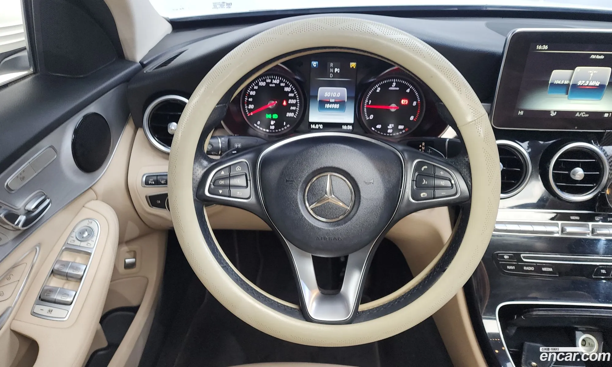 Mercedes-Benz C-Class W205 2017 — 16