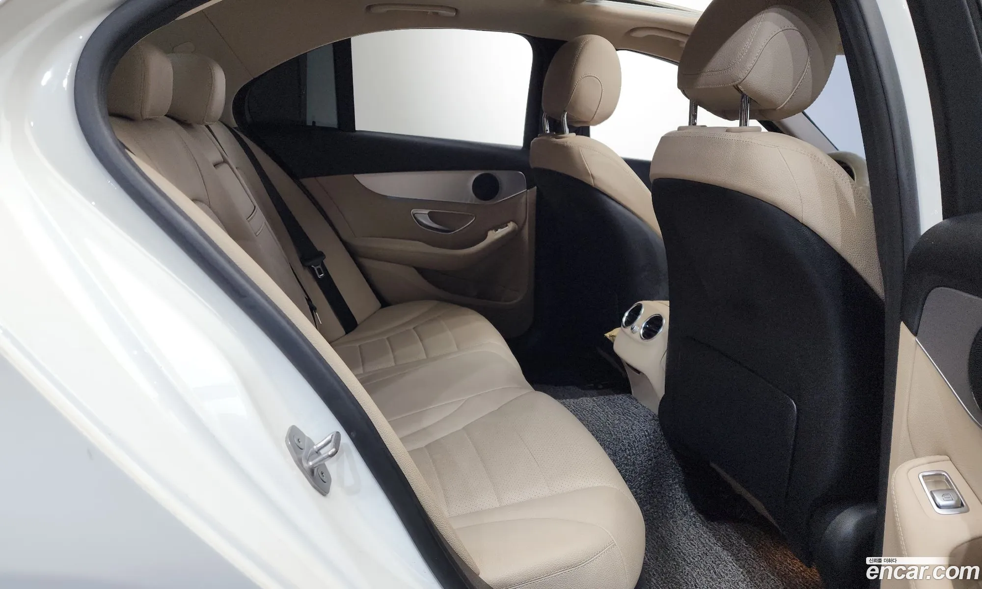 Mercedes-Benz C-Class W205 2017 — 3