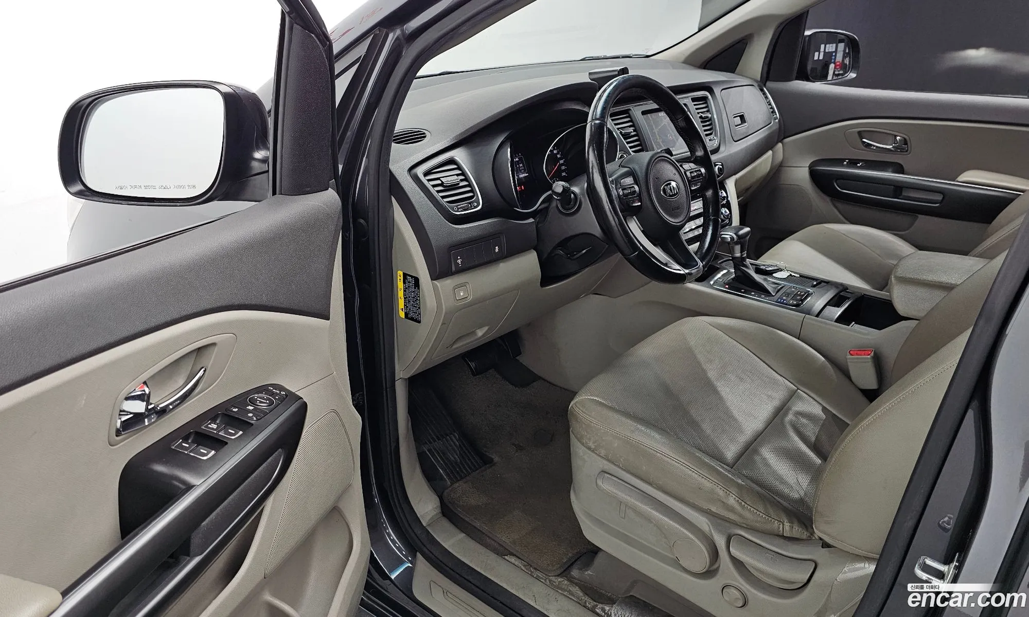 Kia Carnival 2017 — 21