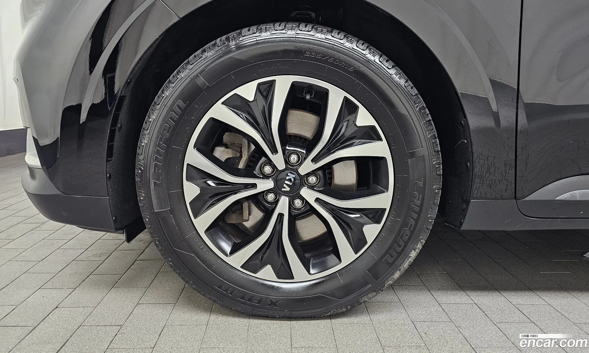 Kia Carnival 2021 — 14