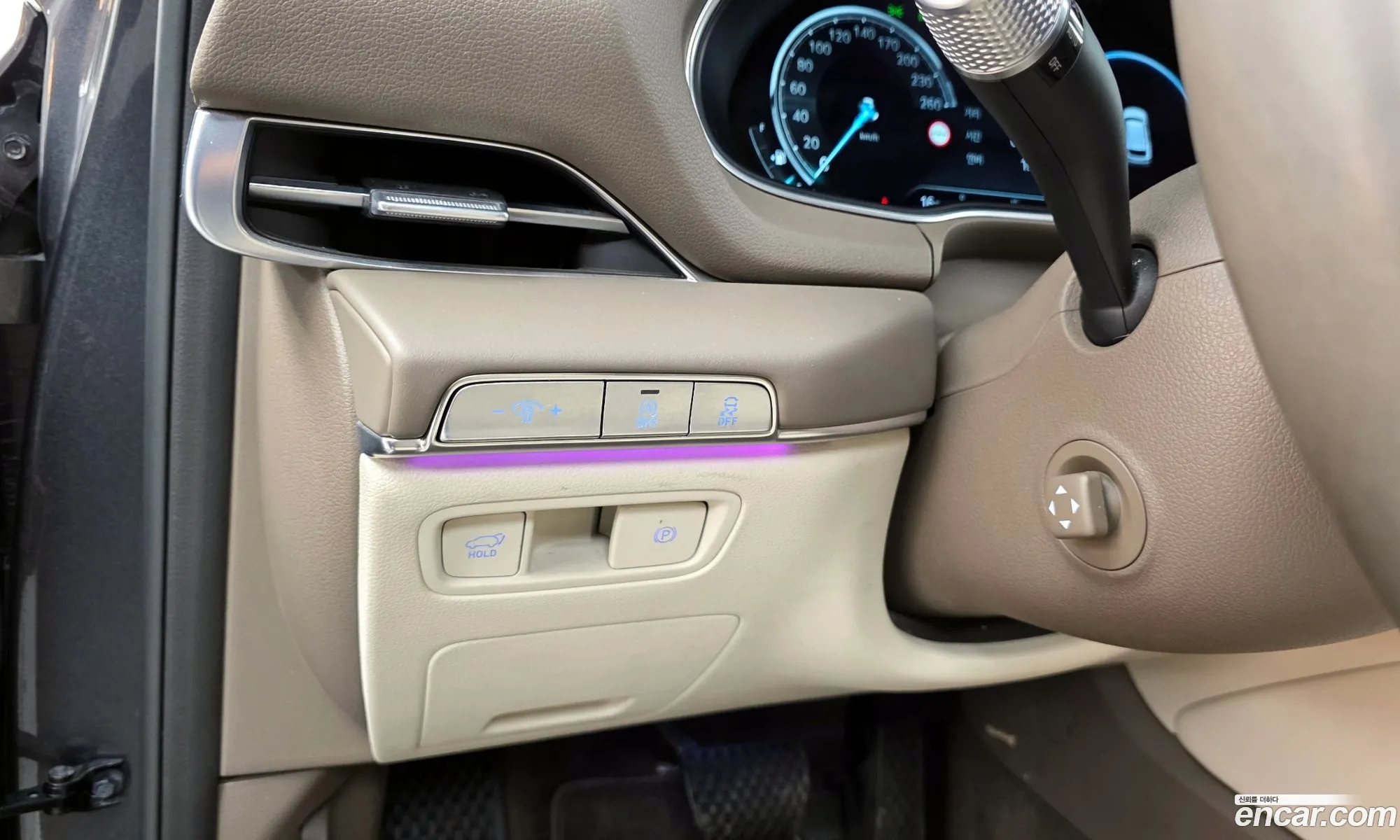 Genesis GV80 2022 — 13