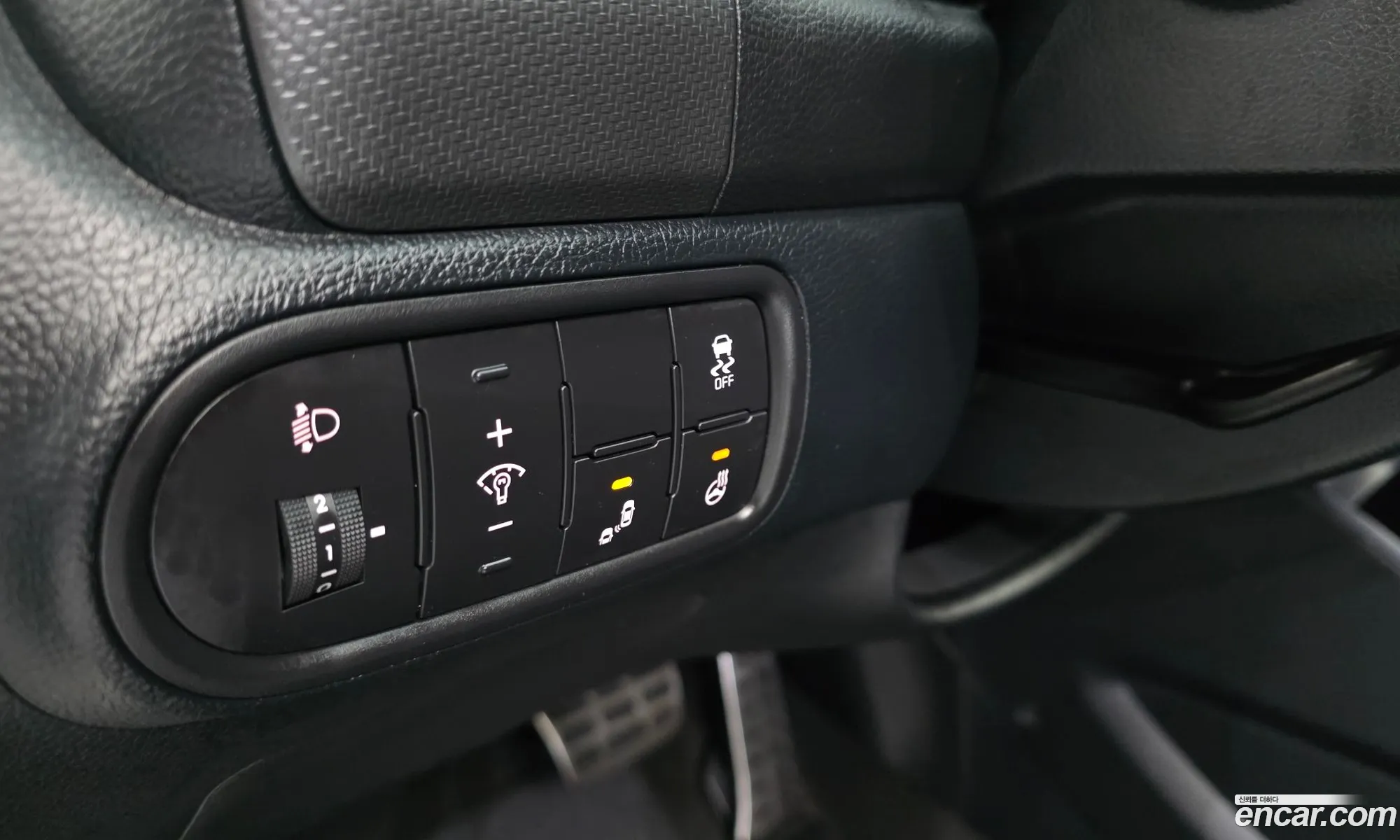 Kia K3 2015 — 14