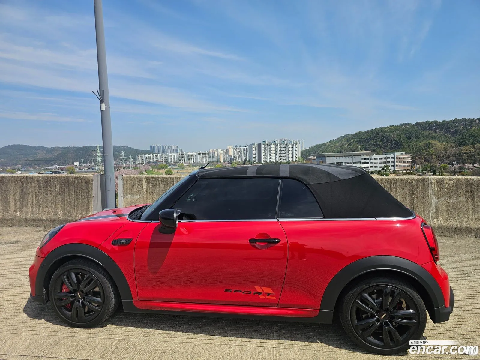 Mini Cooper S Convertible 2024 — 18