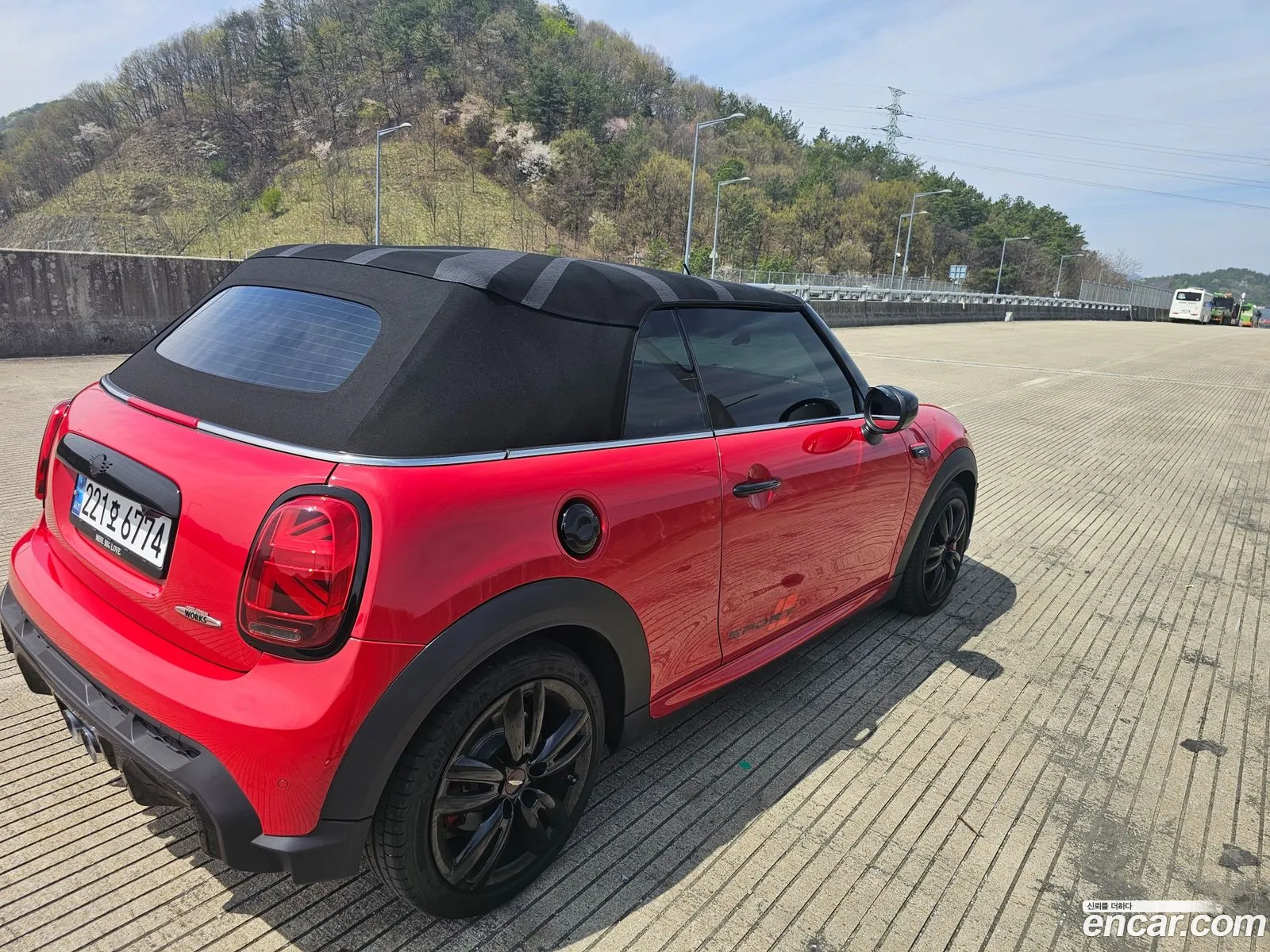 Mini Cooper S Convertible 2024 — 7