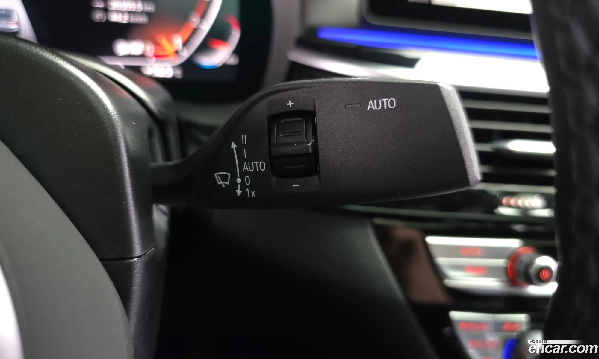 BMW 6 Series GT 2024 — 21