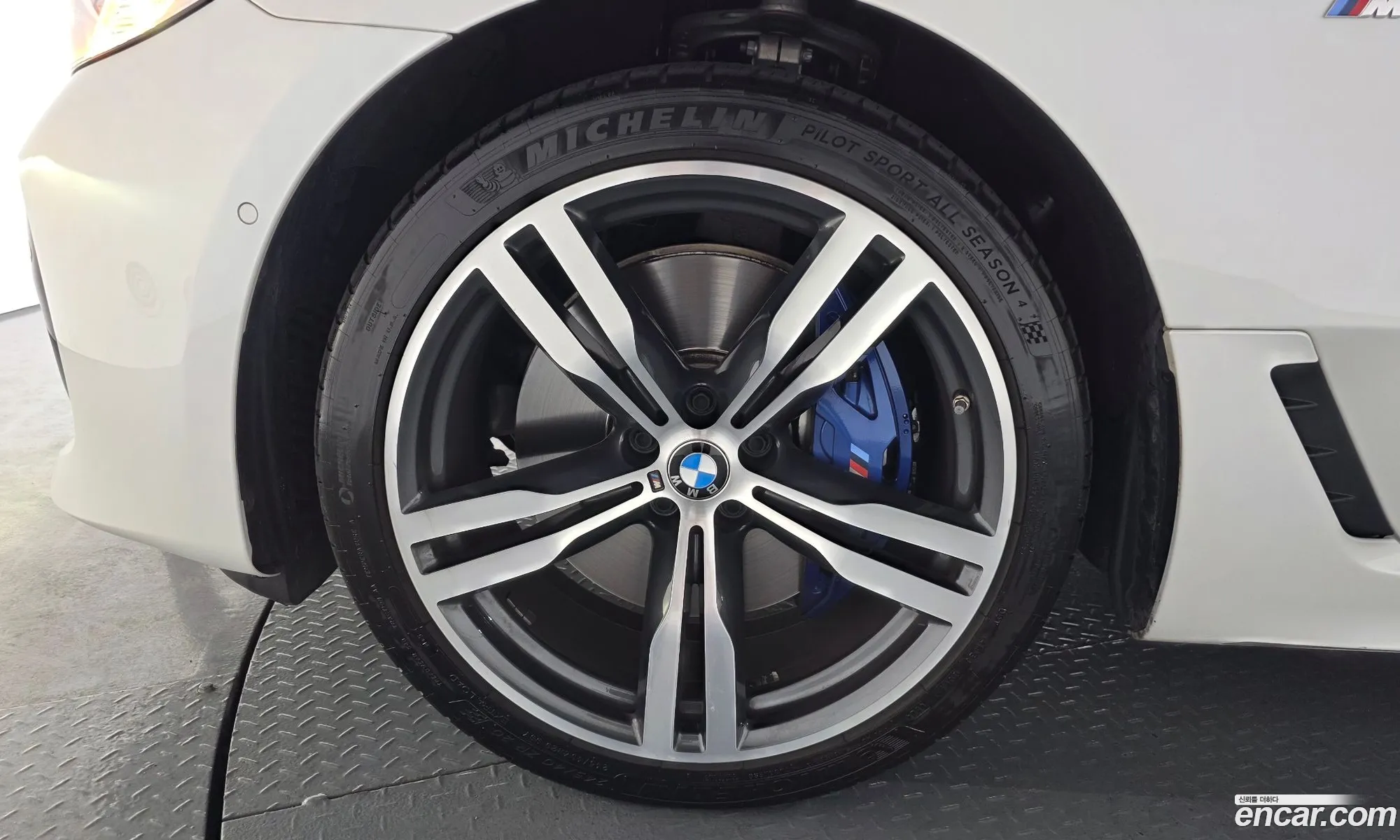 BMW 6 Series GT 2024 — 2