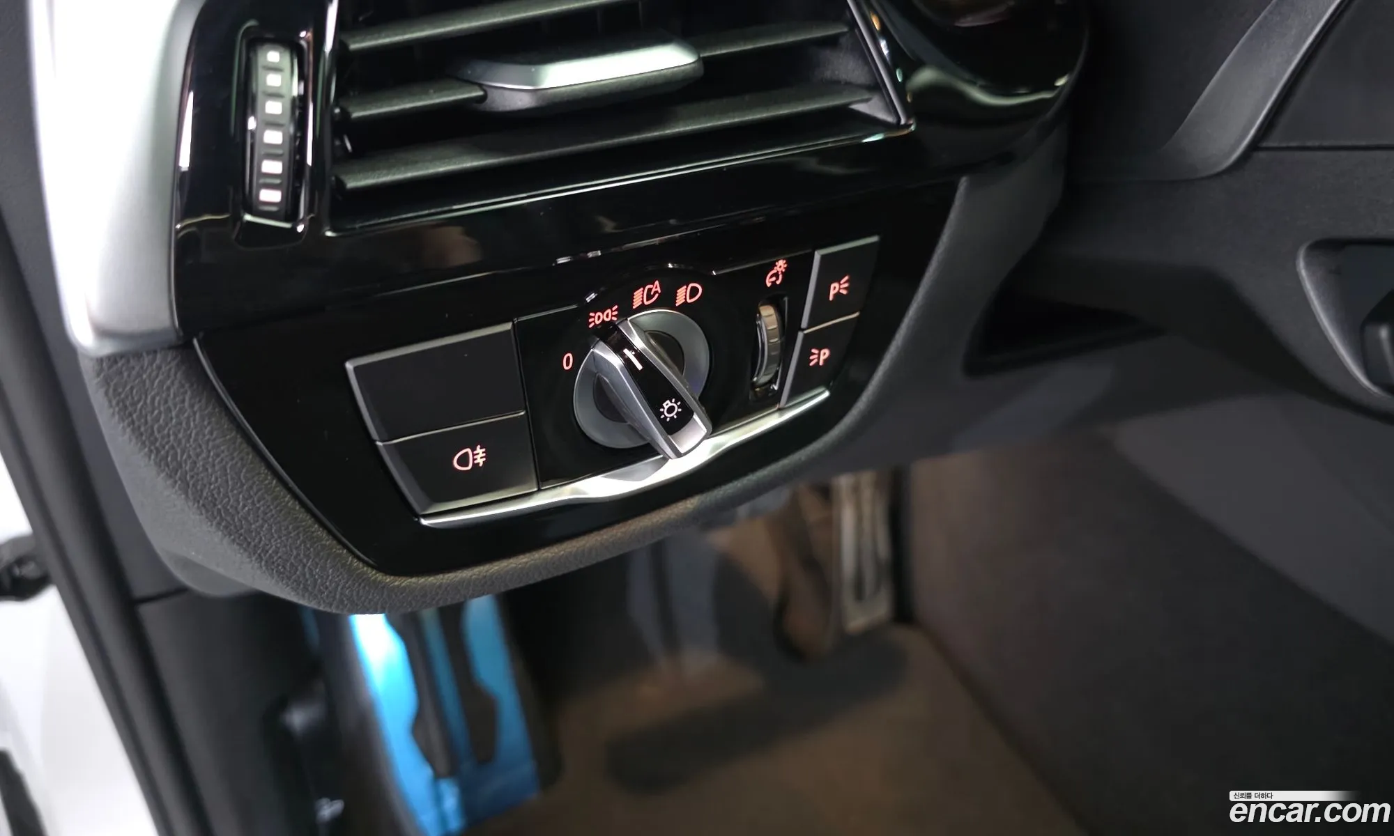 BMW 6 Series GT 2024 — 27