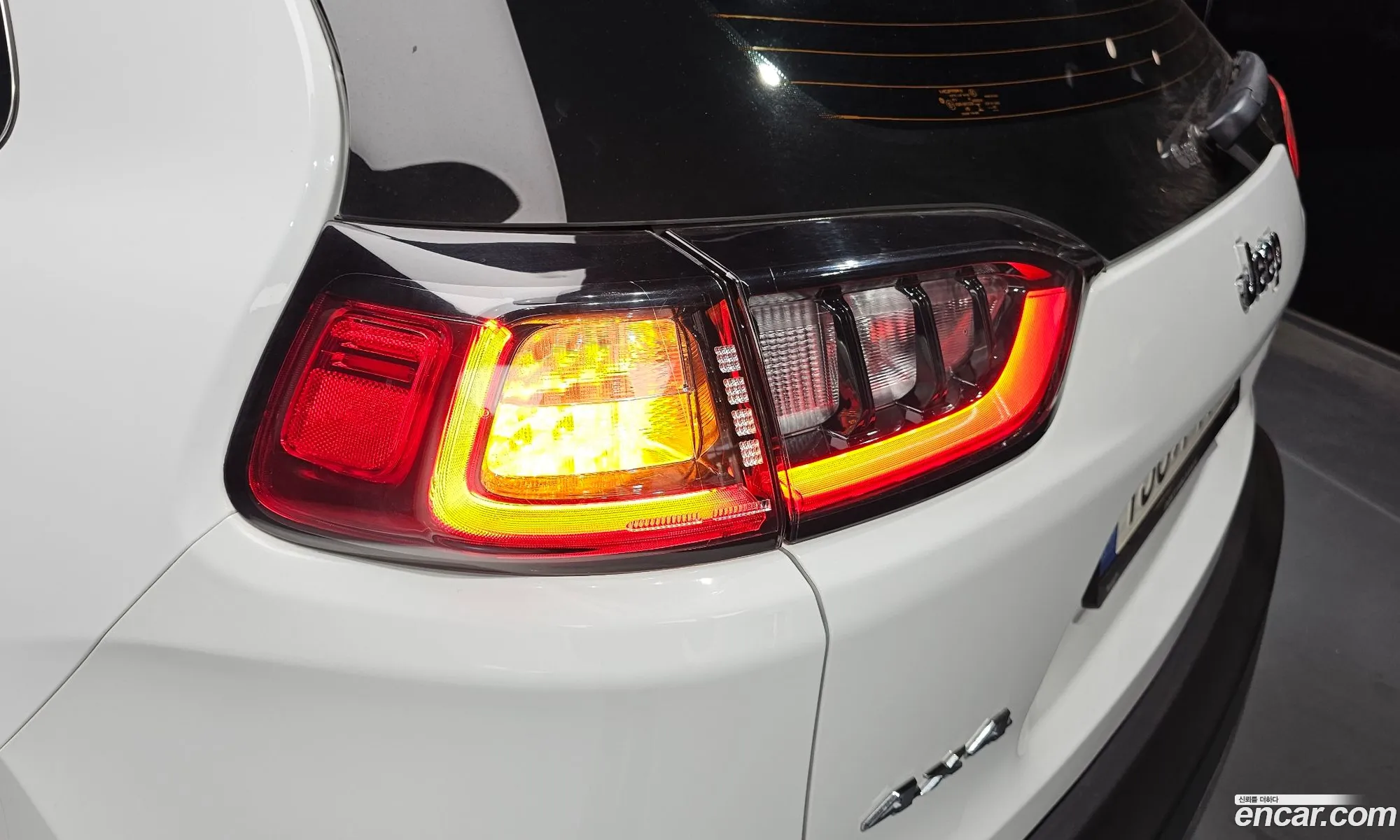 Jeep Cherokee 2021 1C4PJMDBXMD179452 — 28