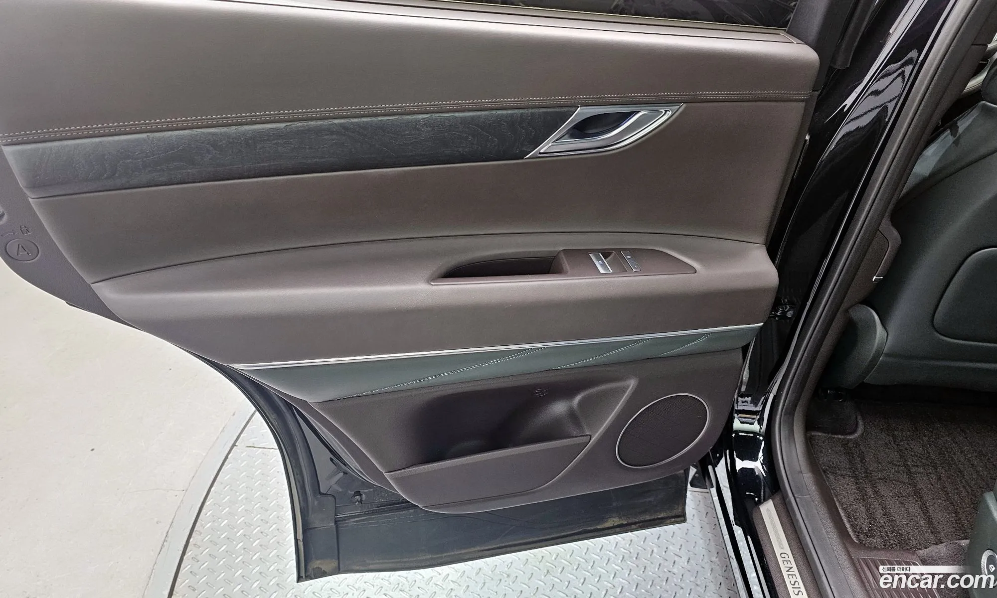 Genesis GV80 2020 — 23