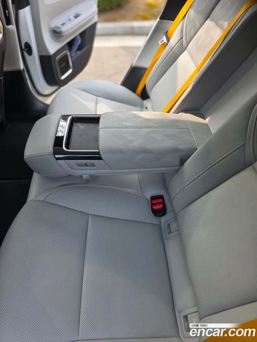 Polestar Polestar 4 2025 — 8