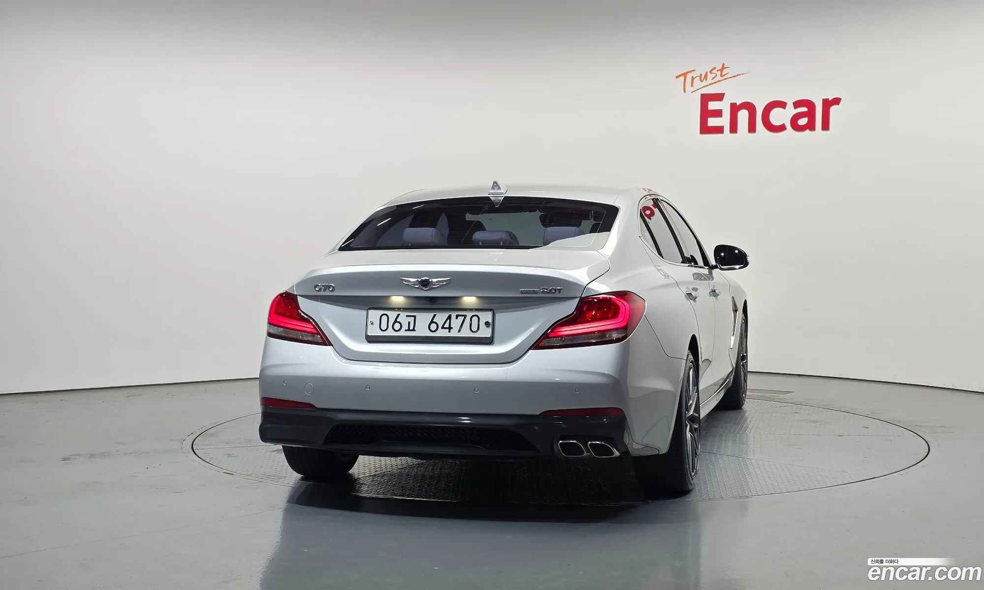 Genesis G70 2018 KMTG341ADJU009636 — 17