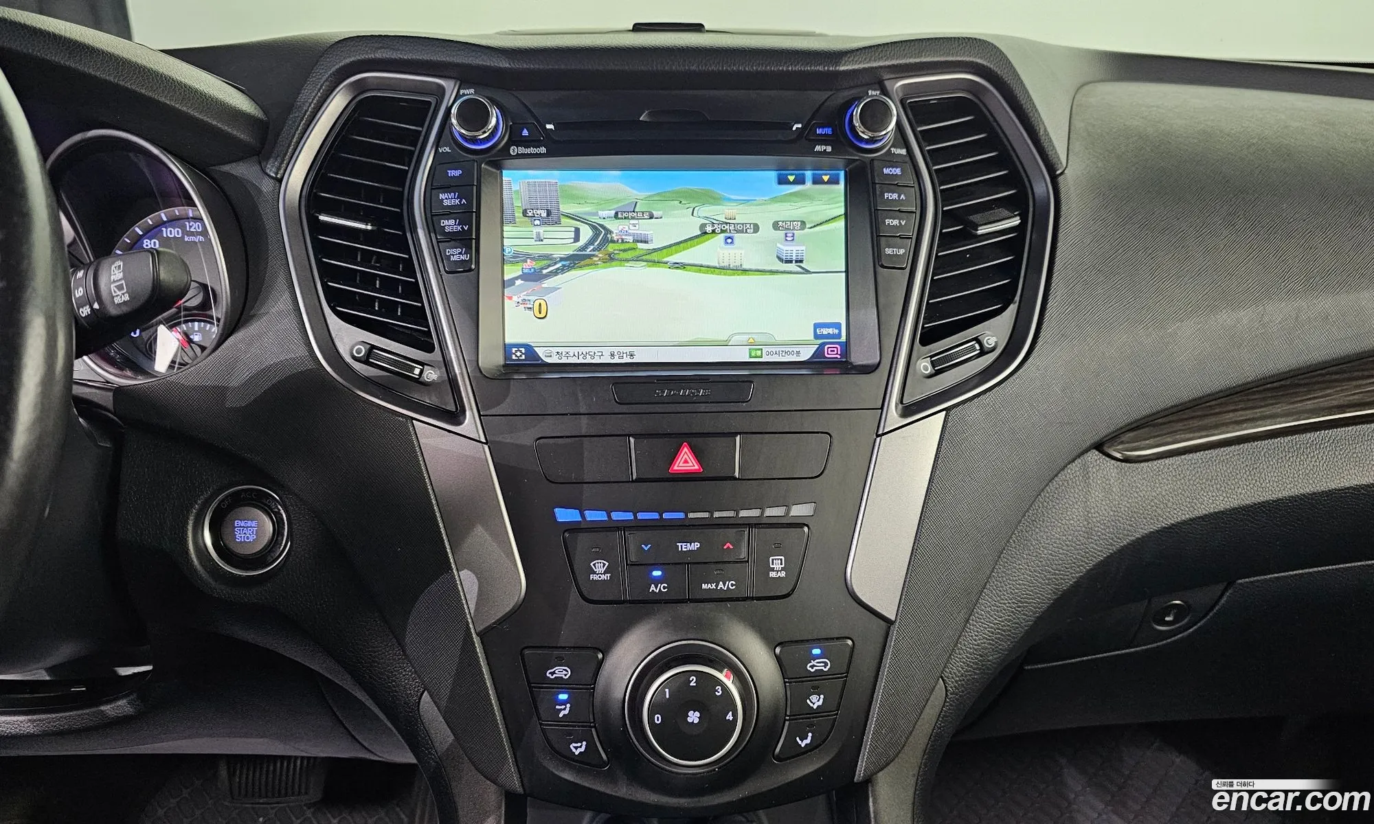 Hyundai Santa Fe DM 2012 — 19
