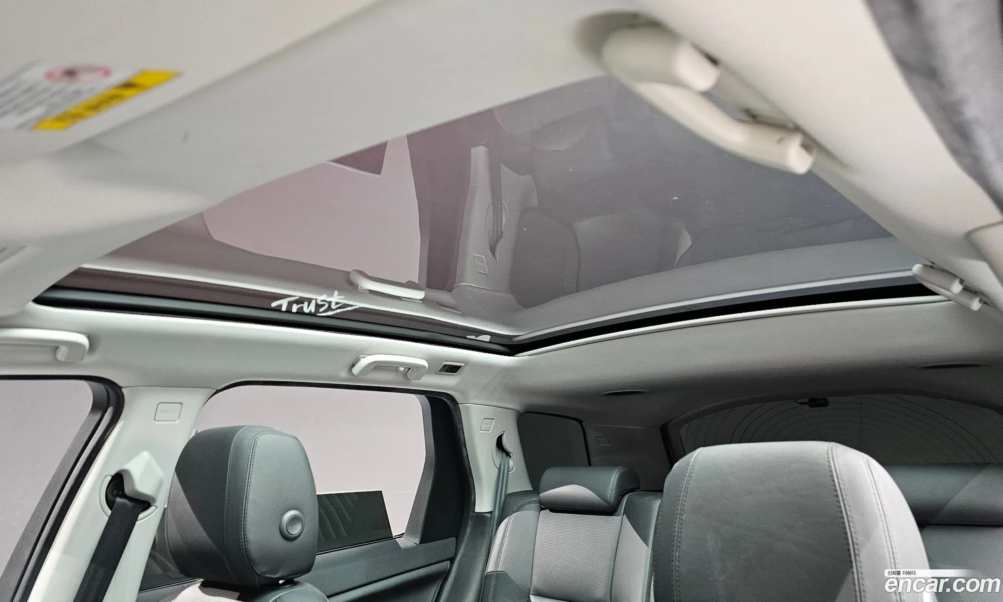 Land Rover Discovery Sport 2018 — 19