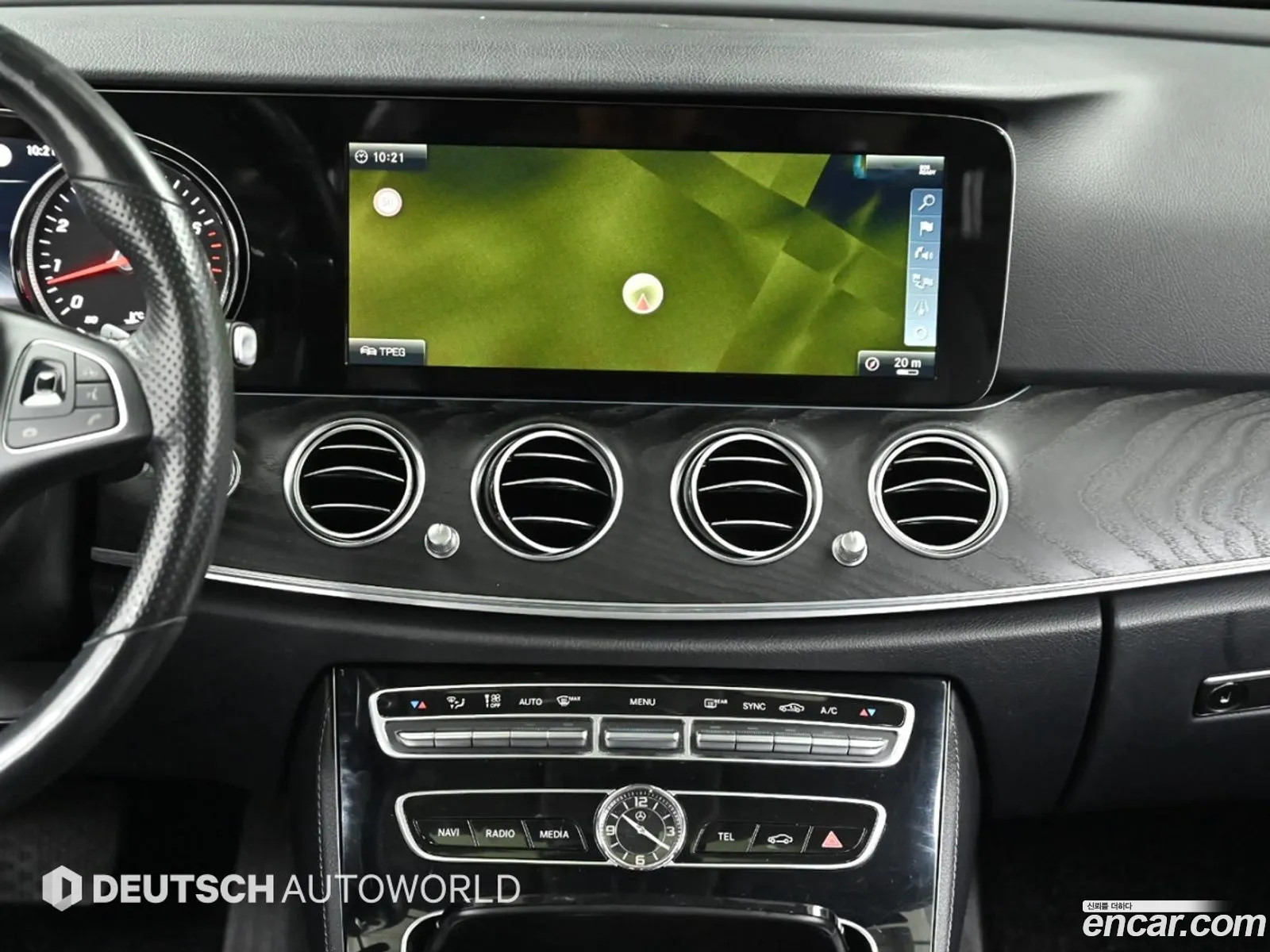 Mercedes-Benz E-Class W213 2017 — 17