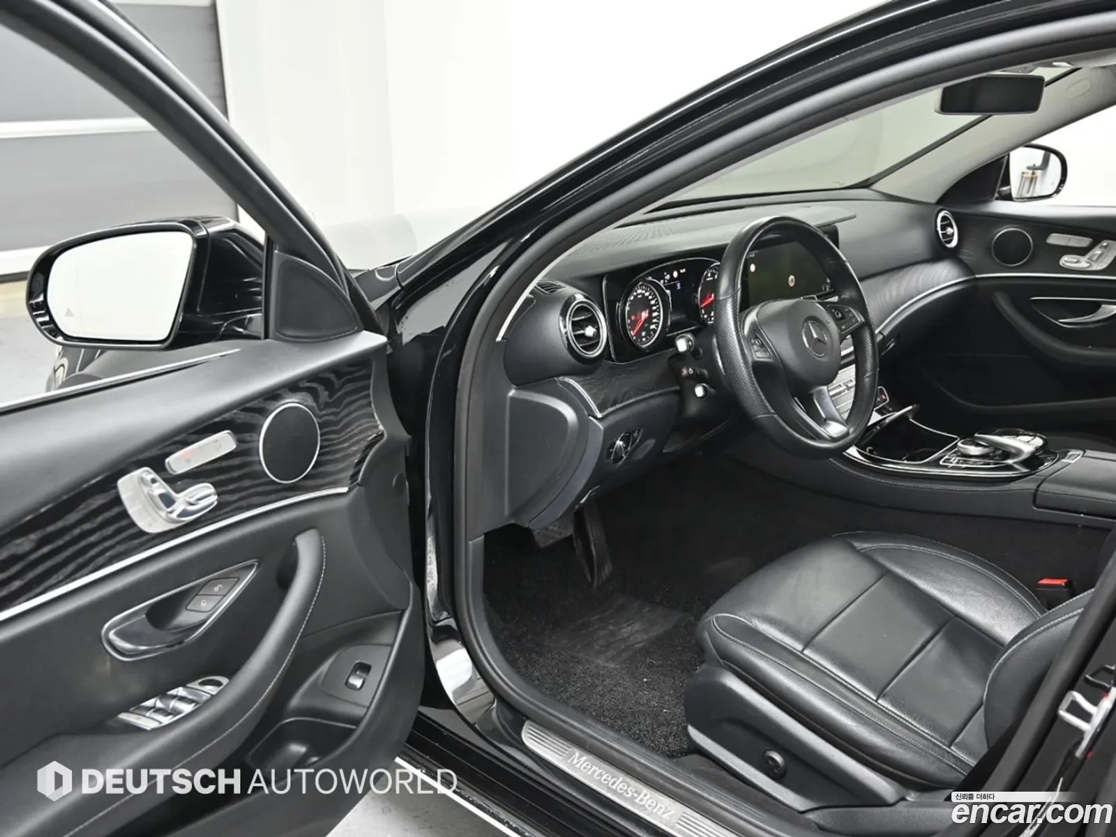 Mercedes-Benz E-Class W213 2017 — 3