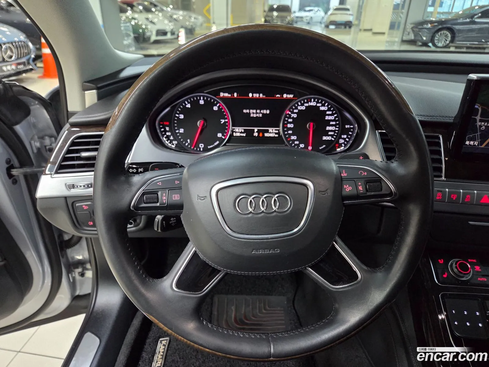 Audi A8 2014 — 14