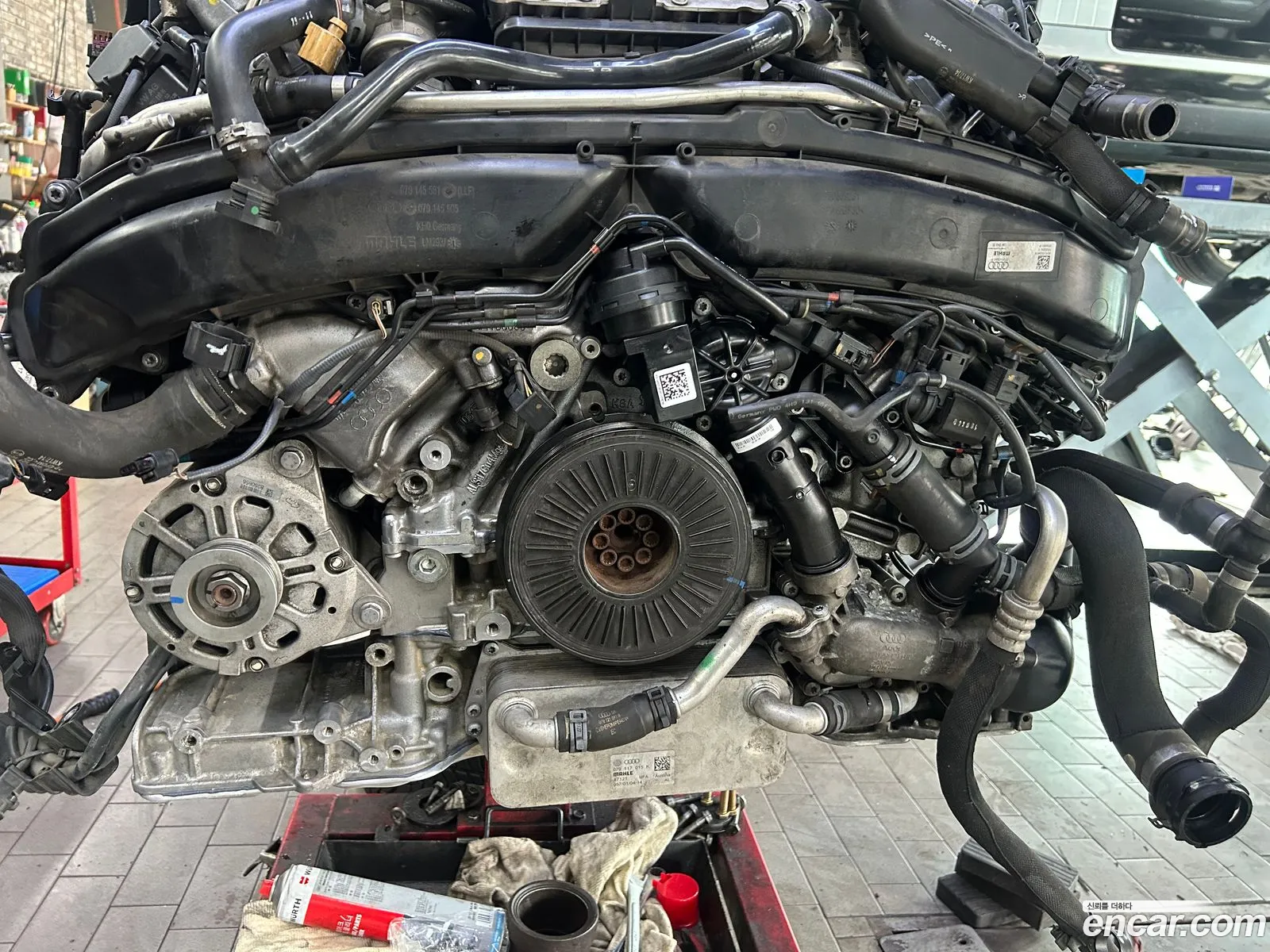 Audi A8 2014 — 3