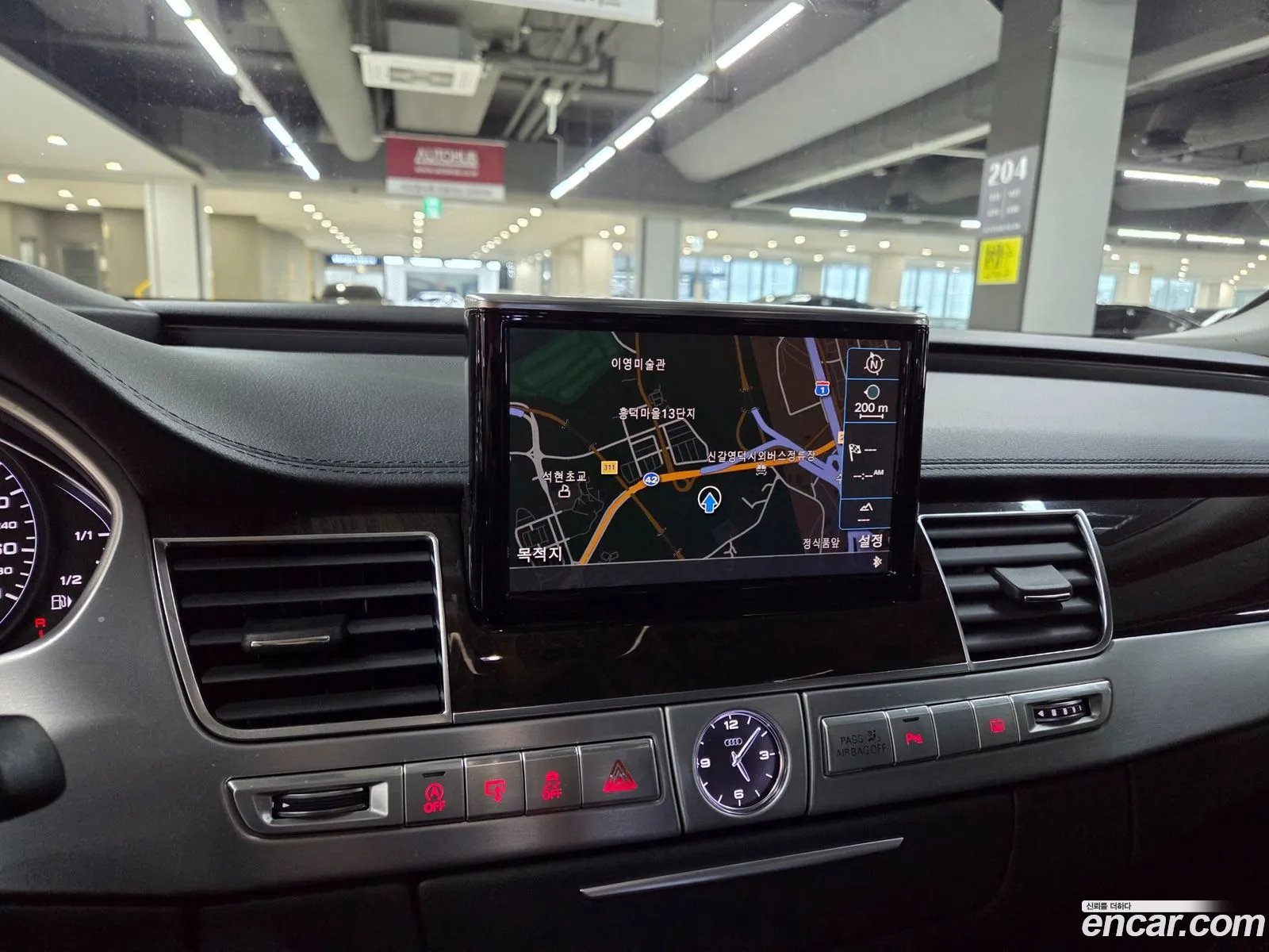 Audi A8 2014 — 13
