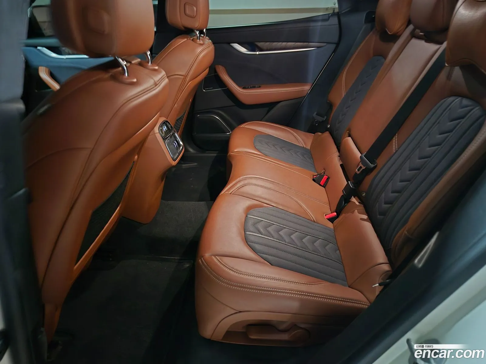 Maserati Levante 2019 — 8