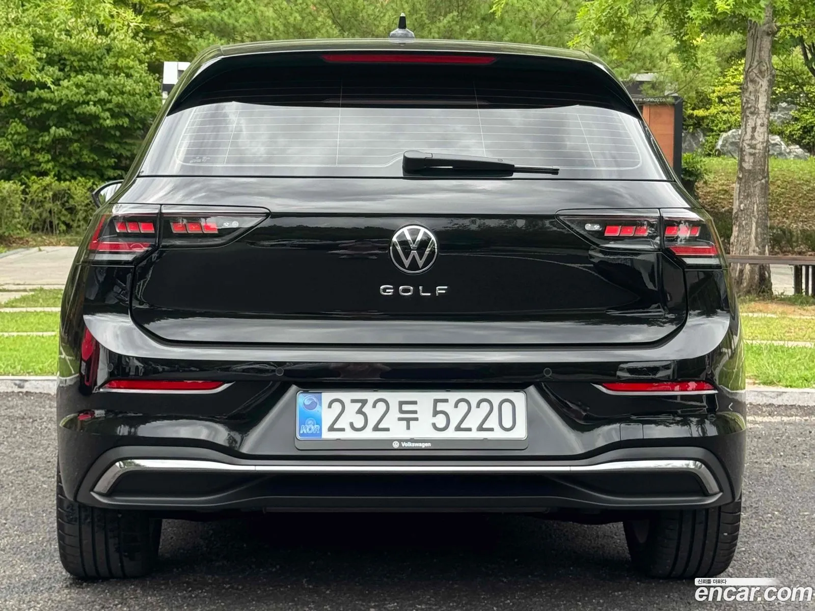 Volkswagen Golf 8th Gen 2025 — 3