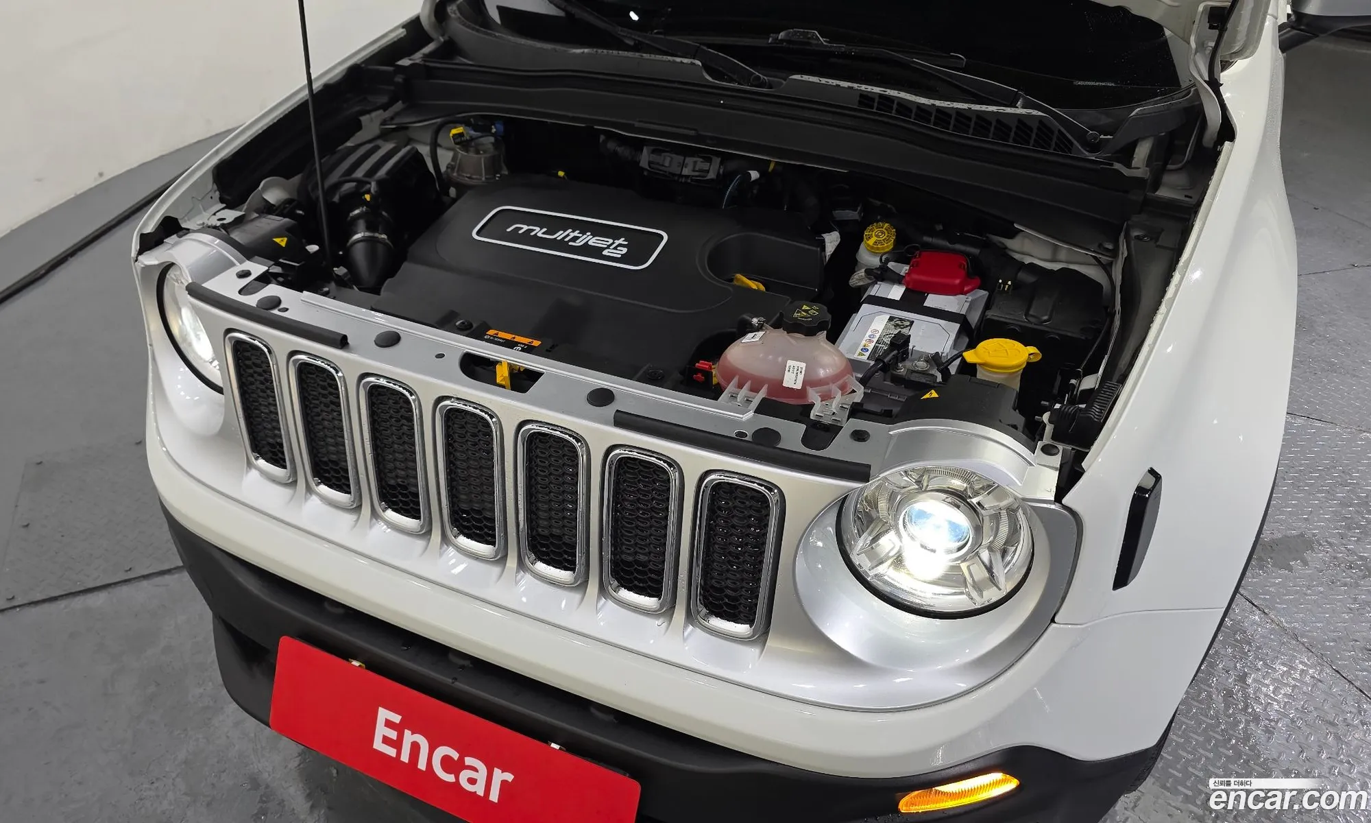 Jeep Renegade 2018 1C4BU0000JPH47624 — 12