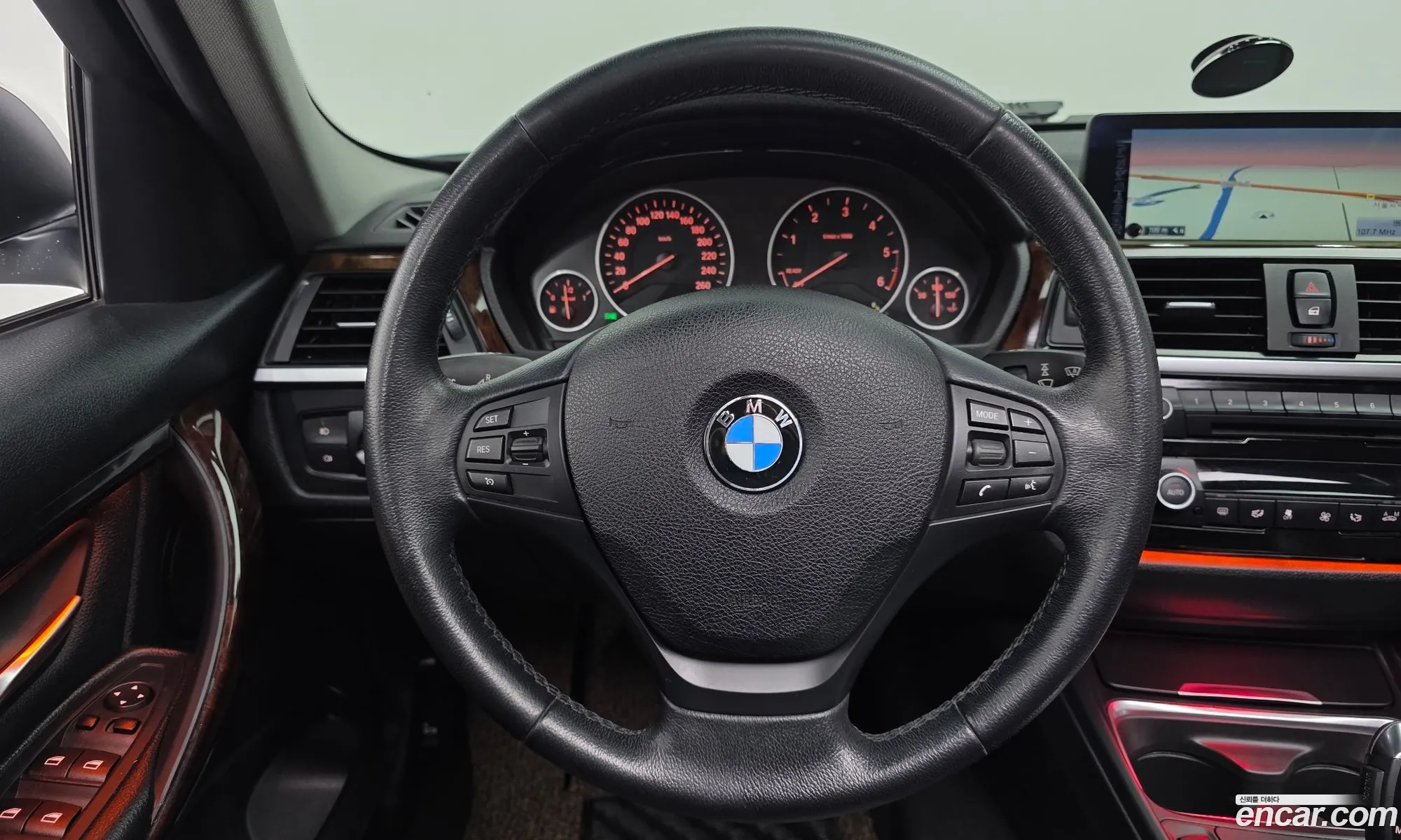 BMW 3 Series 2013 WBA3D3105DF252487 — 12