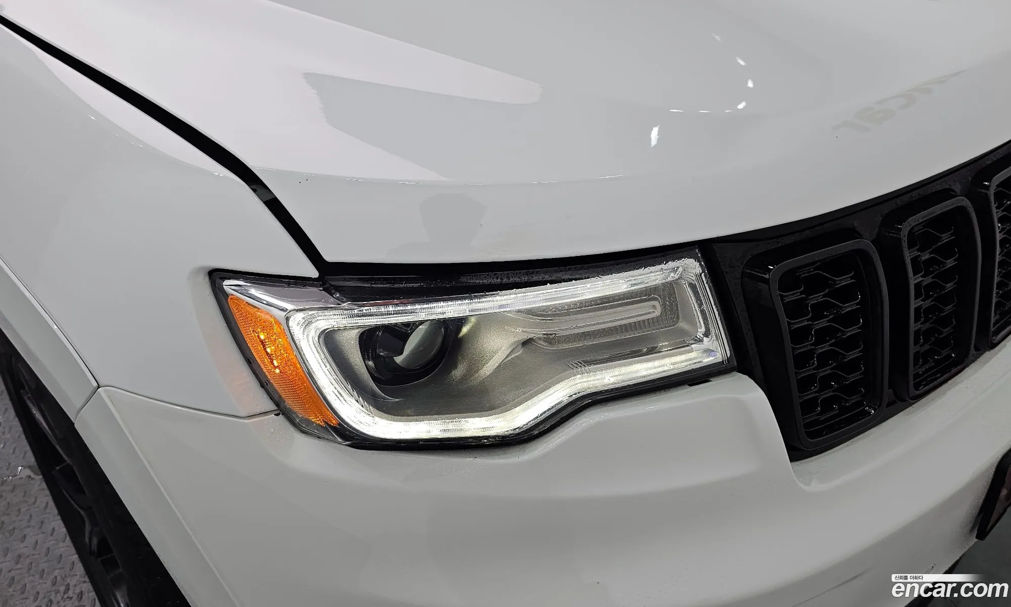 Jeep Grand Cherokee 2021 — 16