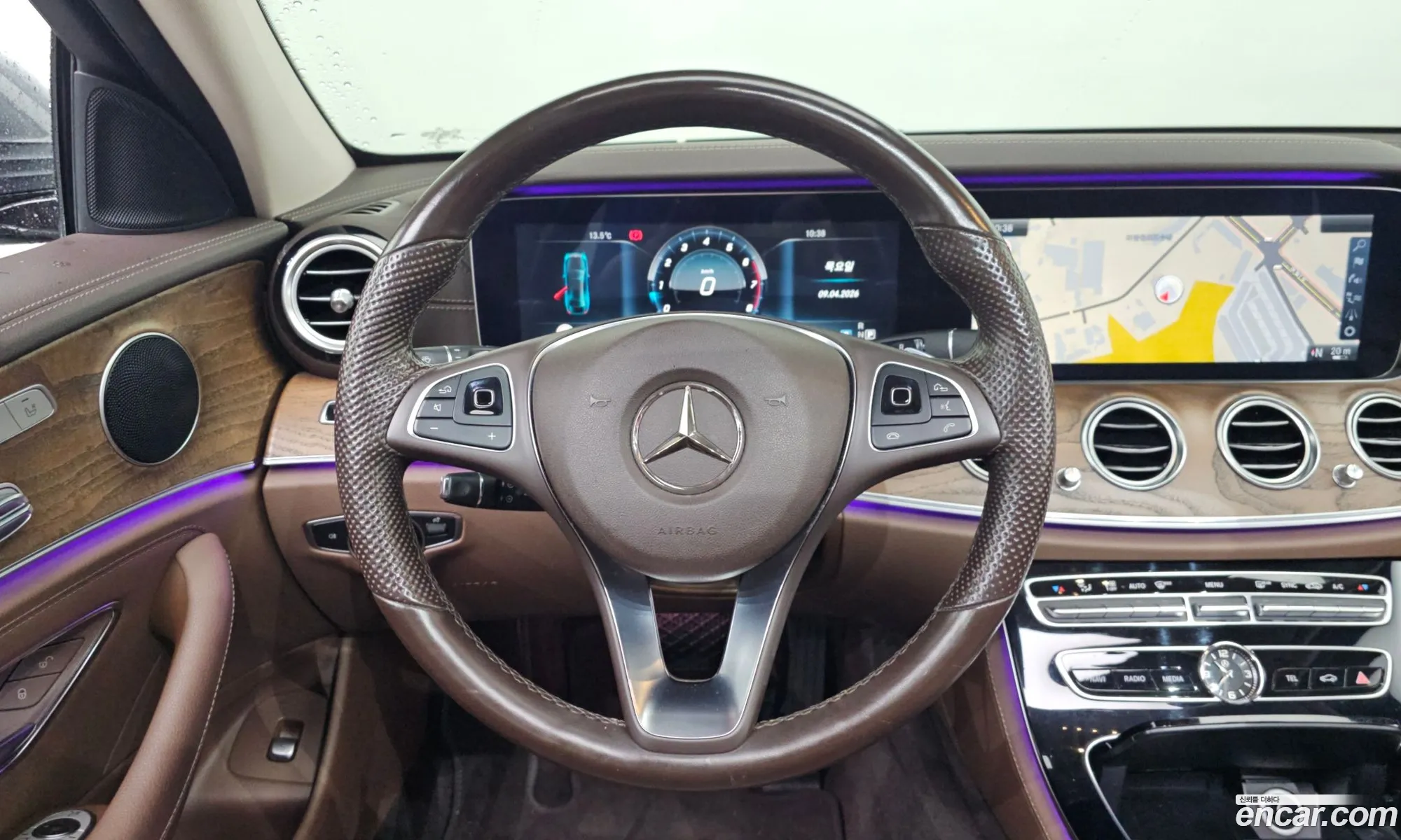 Mercedes-Benz E-Class W213 2017 — 13