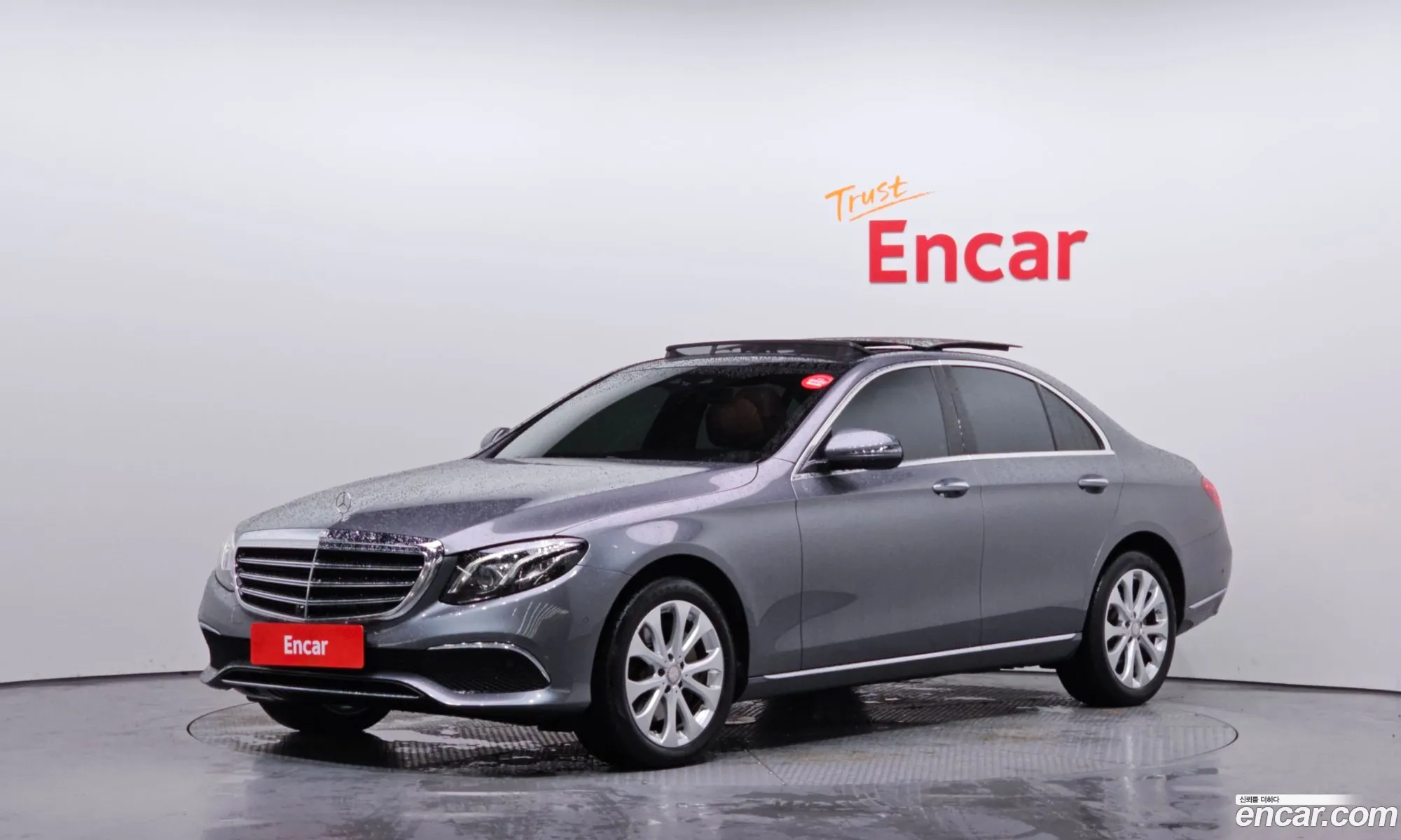 Mercedes-Benz E-Class W213 2017 — 20