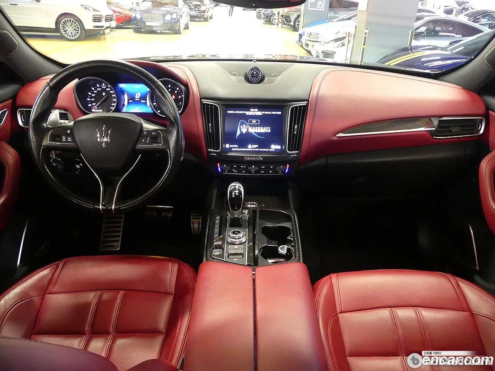 Maserati Levante 2018 — 16
