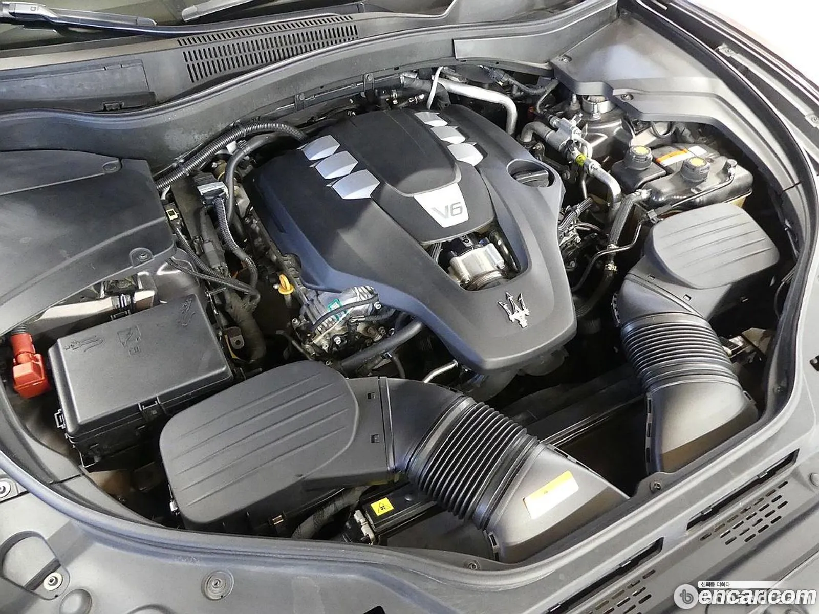 Maserati Levante 2018 — 13