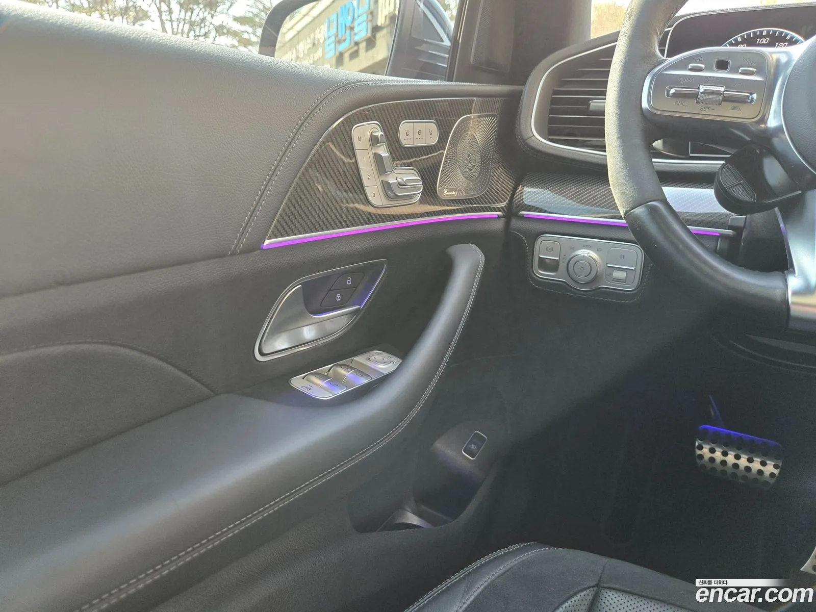 Mercedes-Benz GLE-Class W167 2022 — 13