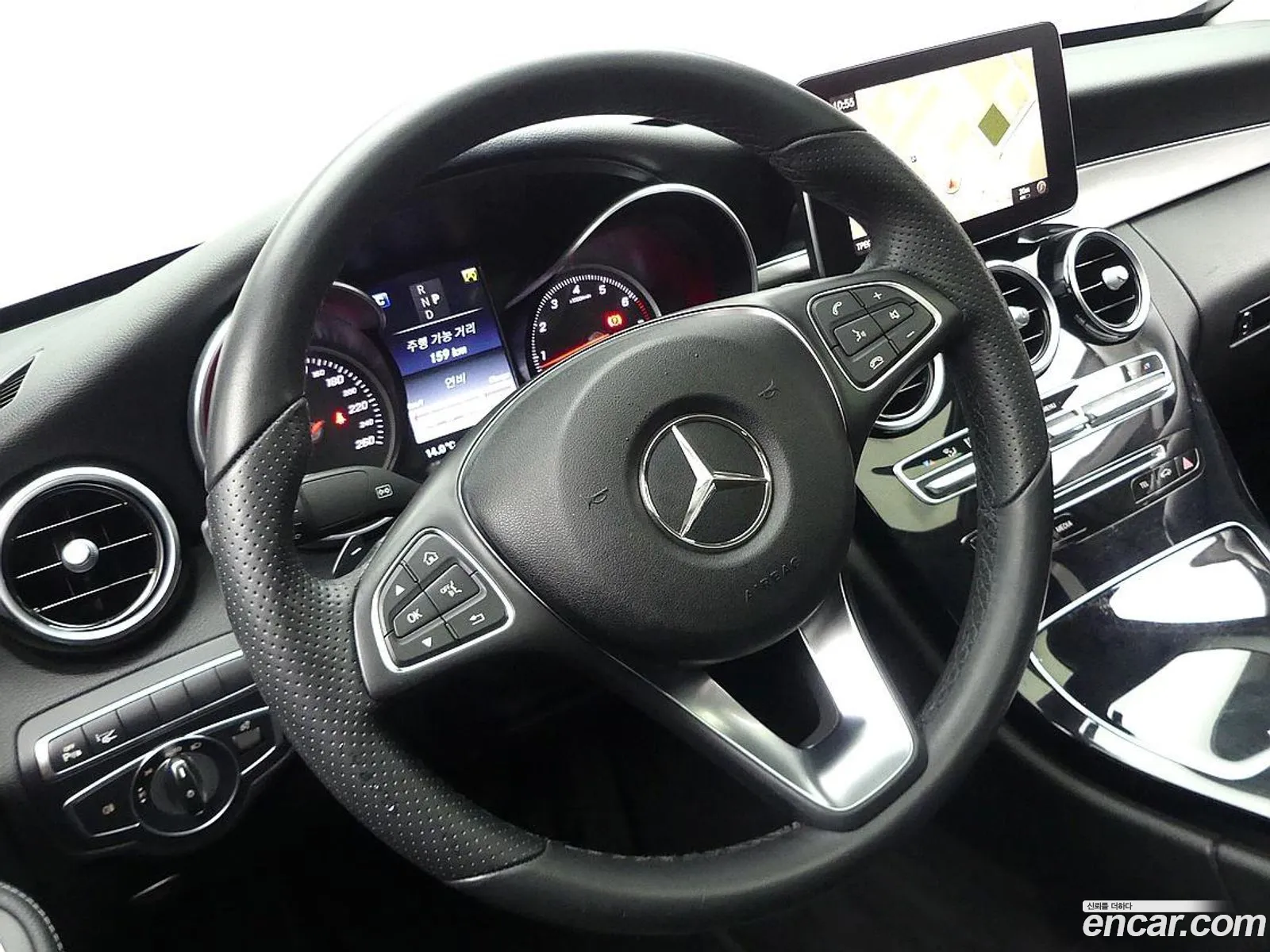 Mercedes-Benz C-Class W205 2017 — 9
